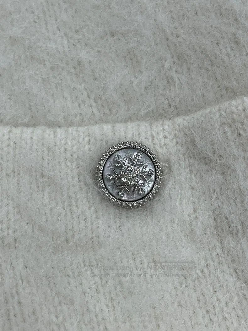 Chanel Chanel 19B Snowflake Button Cardigan Coat. Size US S / EU 44-46 / 1 - 3 Thumbnail