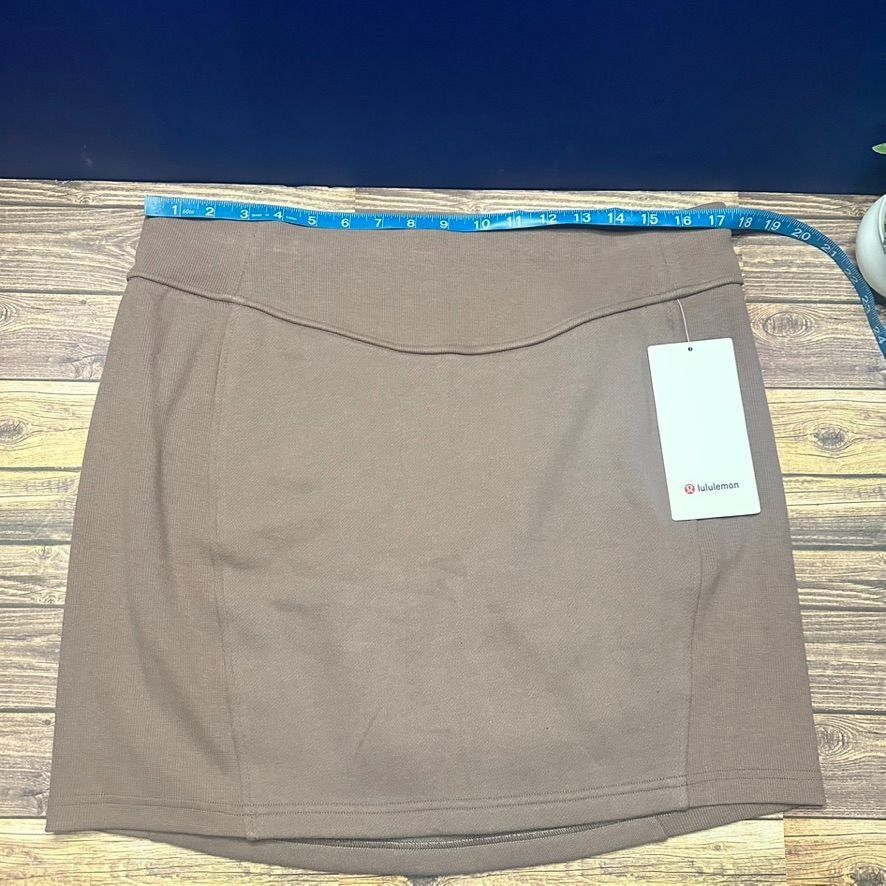 Lululemon Lululemon Scuba High Rise Mini Skirt NWT XL (TPTC) LW8ALSS Size 34" / US 12 / IT 48 - 6 Thumbnail