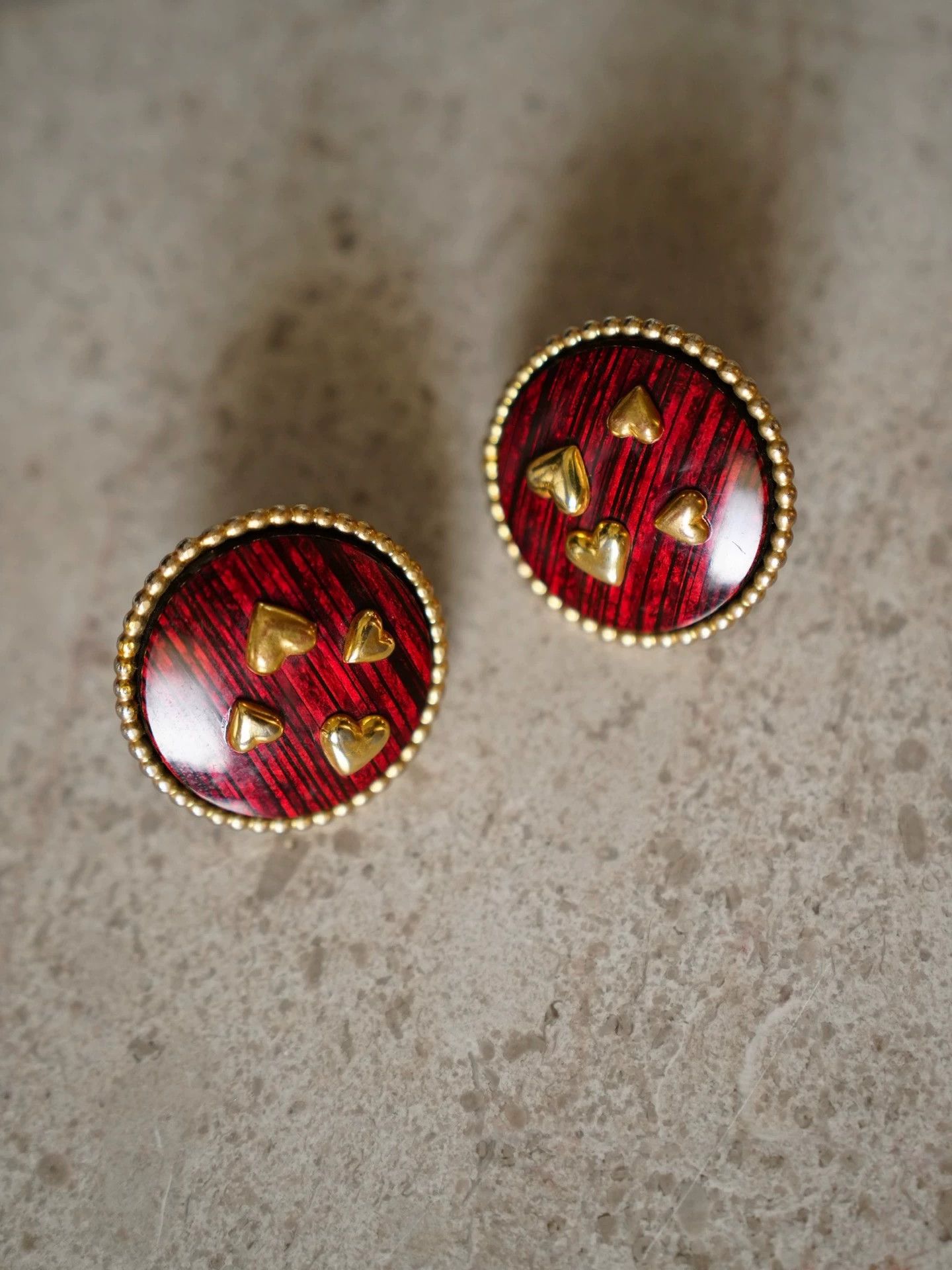 Other Dominique Aurientis Vintage Gold Heart Ear Clips (L) Size ONE SIZE - 2 Thumbnail
