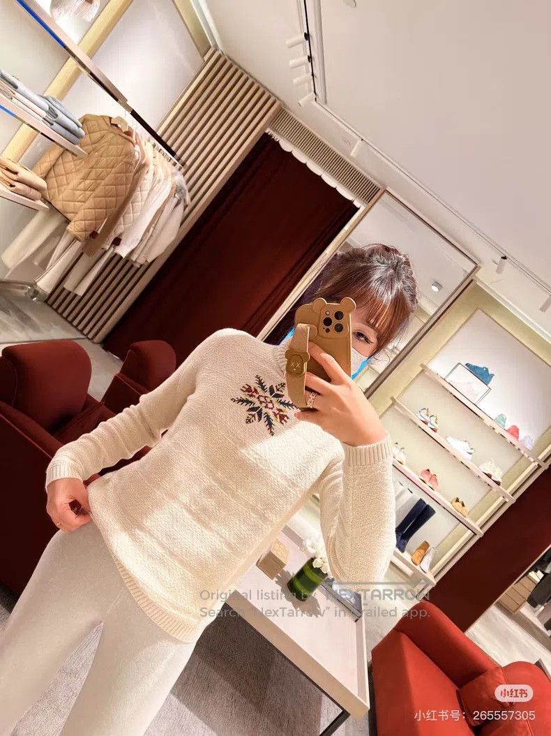 Loro Piana Loro Piana Snowflake Baby Cashmere Sweater Size XS / US 0-2 / IT 36-38 - 6 Thumbnail