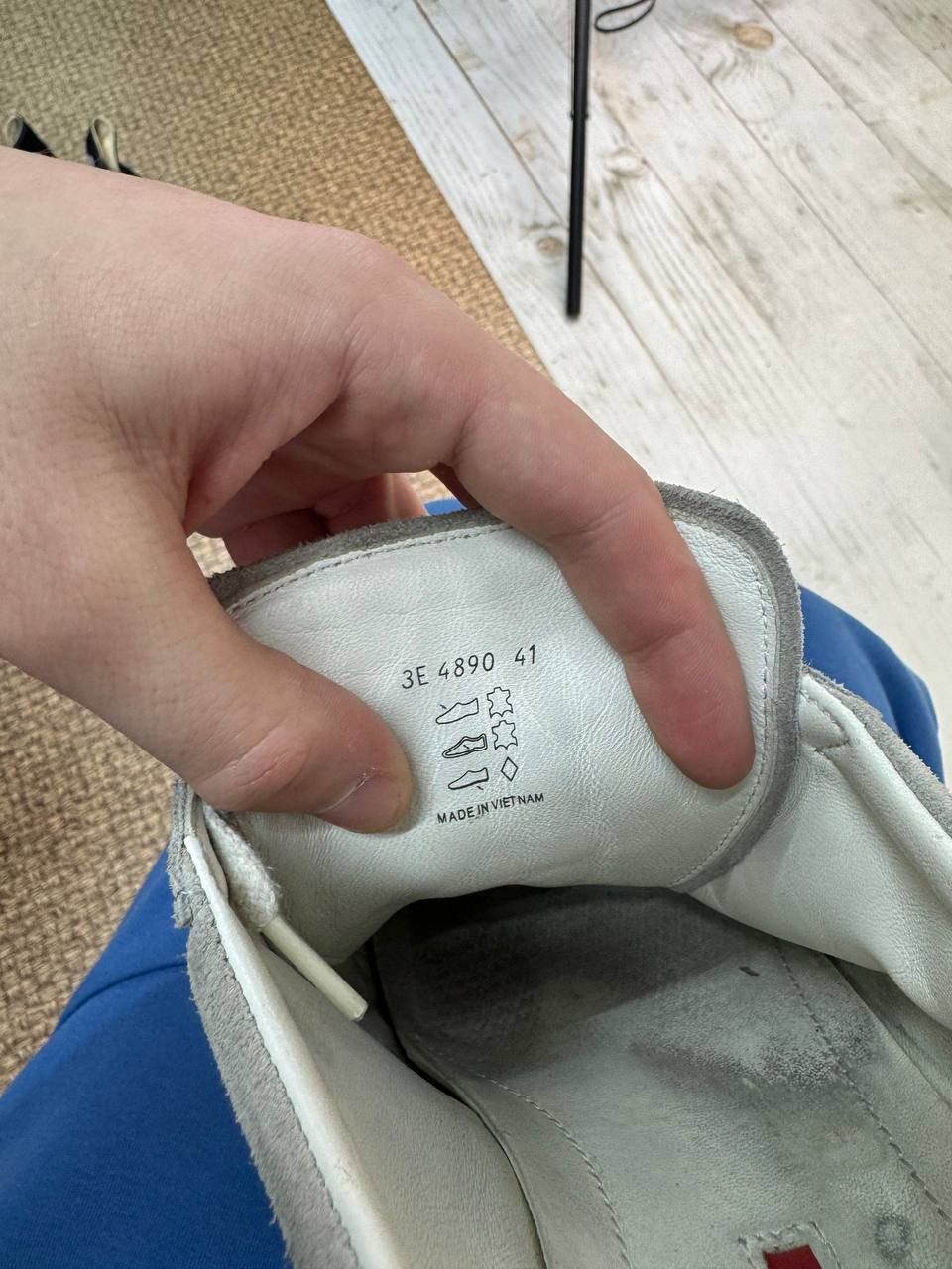 Prada Prada Low Top Leather Sneakers Logo Luxury Size US 9 / EU 42 - 12 Thumbnail