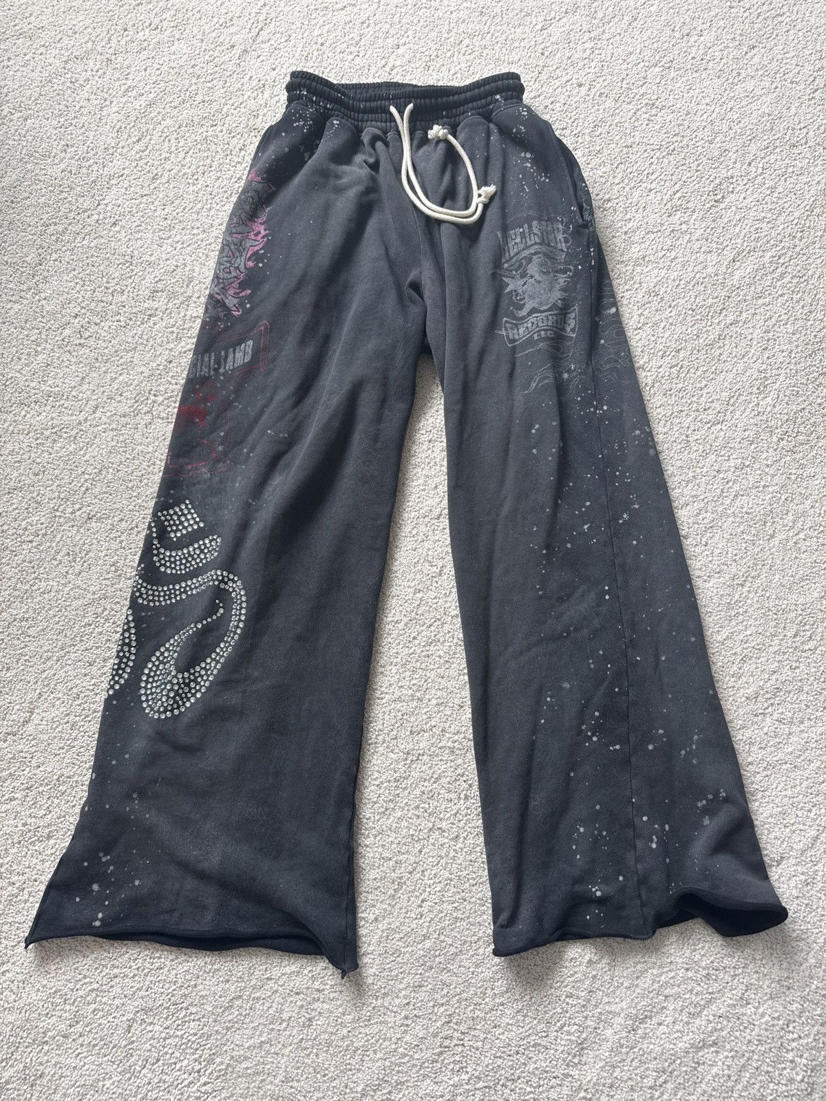 HELLSTAR Hellstar Graffiti Sweatpants *RARE* Size US 32 / EU 48 - 1 Thumbnail