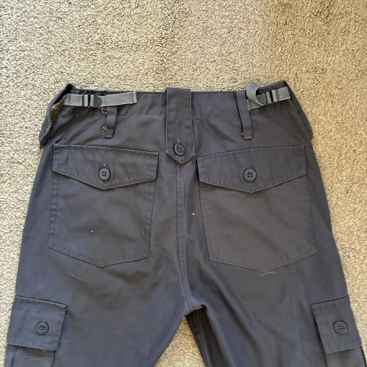 Urban Outfitters Urban Outfitters Gray Cargo Pants Size 26" / US 2 / IT 38 - 4 Thumbnail