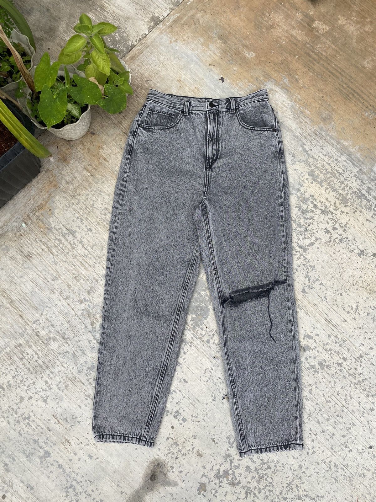 image of Distressed Denim x Gu Steals Gu Ripped Acid Wash Black Denim, Women's (Size 27)