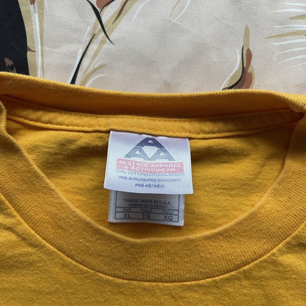 Alstyle Vintage 1990’s Yellow Kobe Bryant Los Angeles Lakers NBA T Size US XL / EU 56 / 4 - 3 Thumbnail