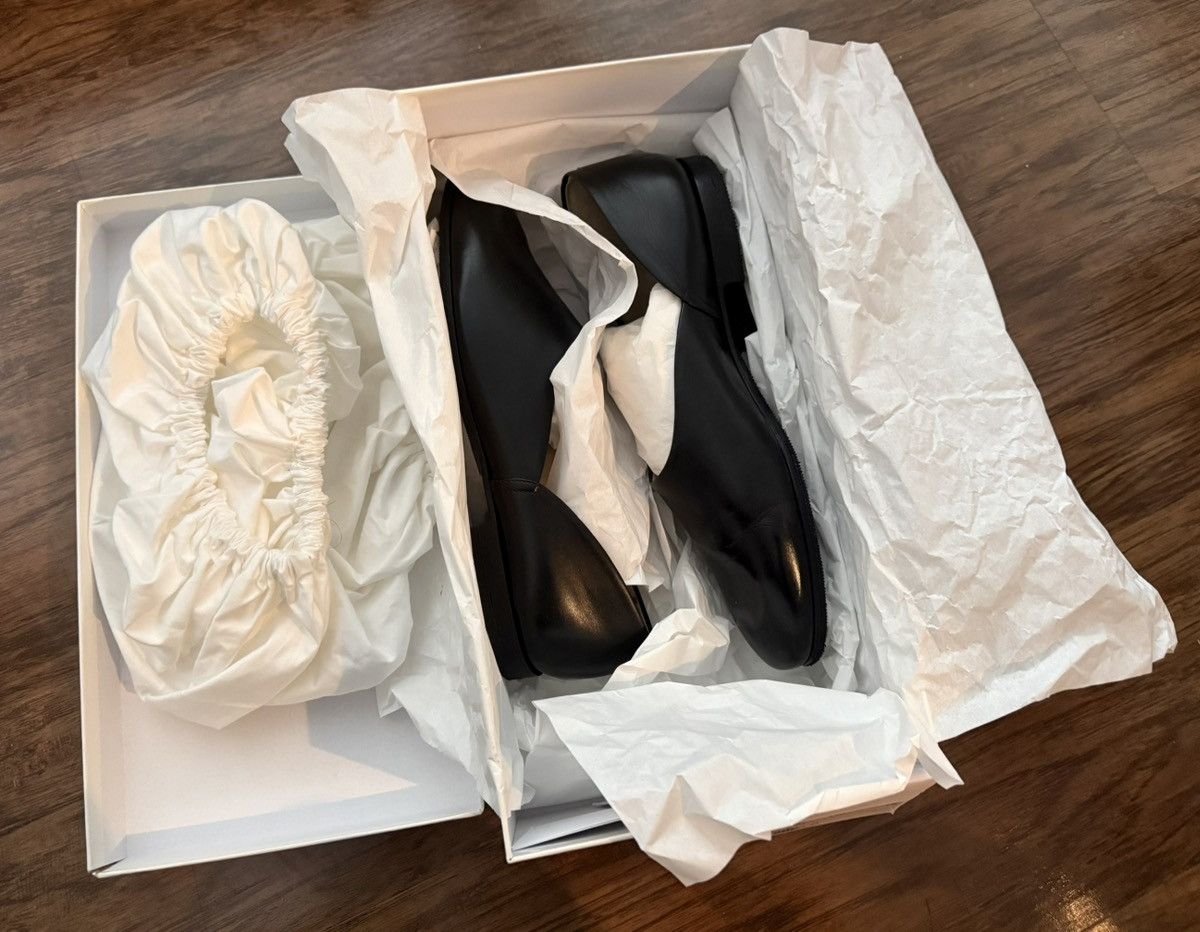 Maison Margiela Black Grecian Slip-on Loafers Size US 10 / EU 43 - 10 Thumbnail