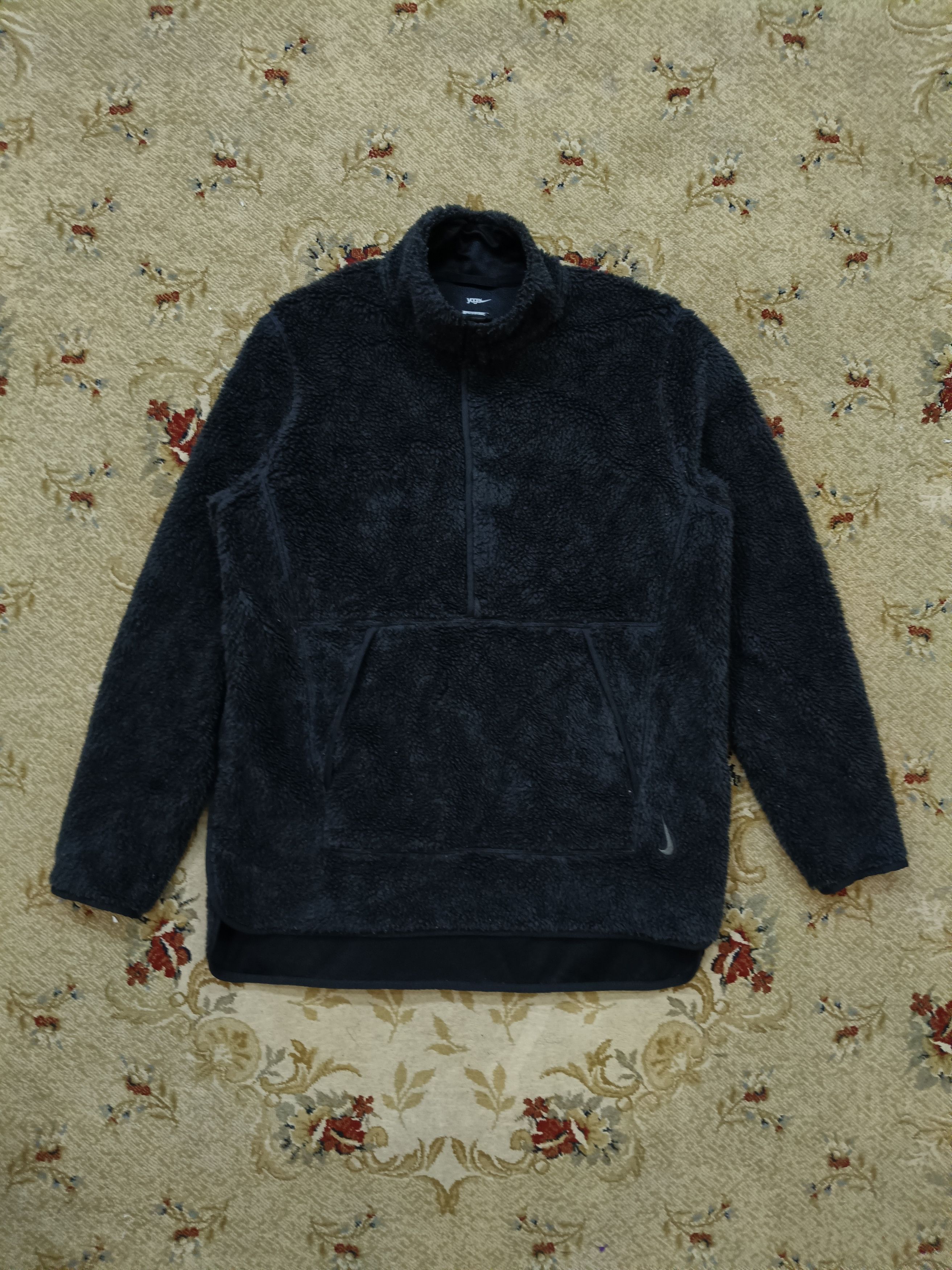 Nike Yoga Sherpa Fleece