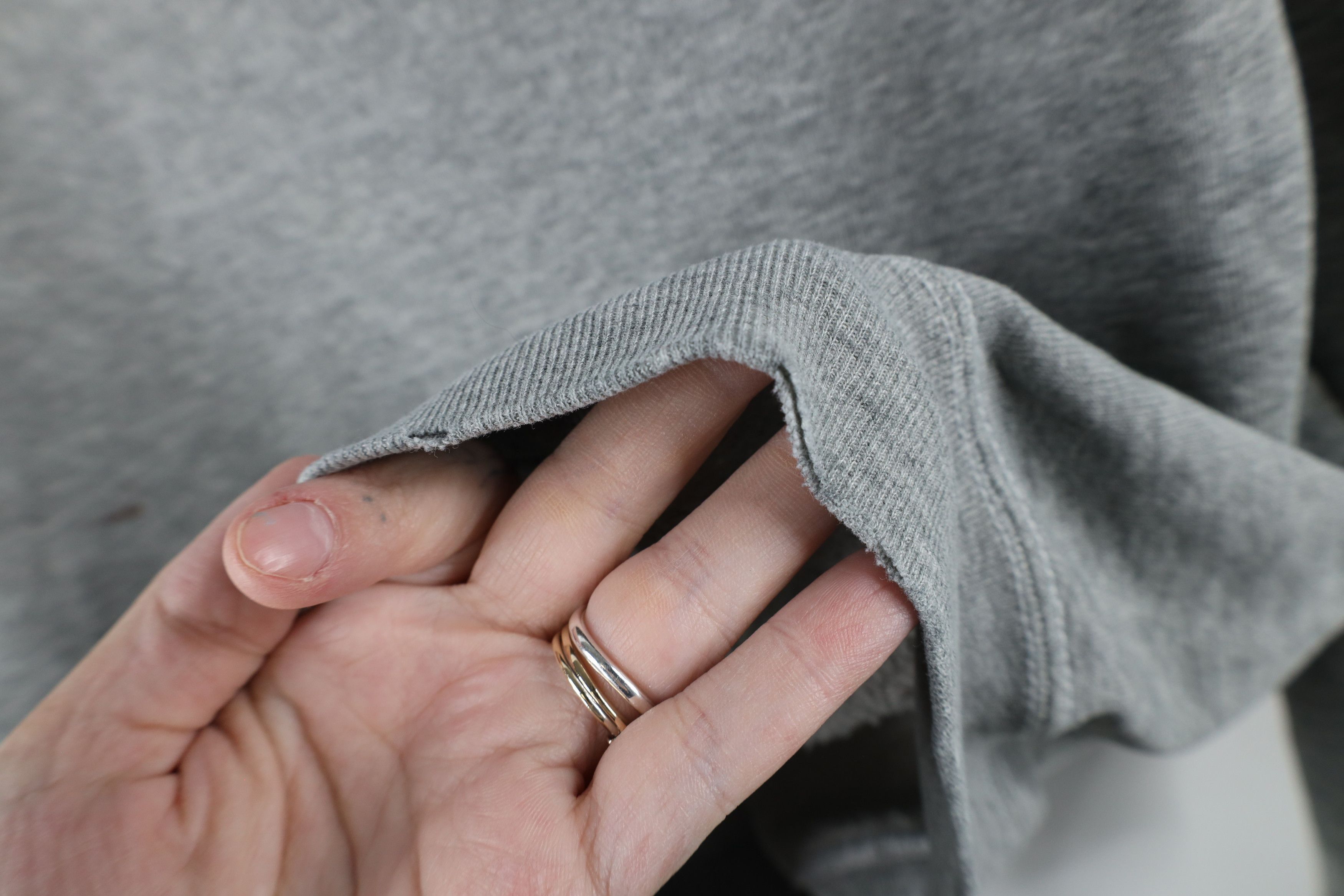Vintage Vintage 90s Wilson Spell Crewneck Sweatshirt Heather Gray Size US M / EU 48-50 / 2 - 7 Thumbnail