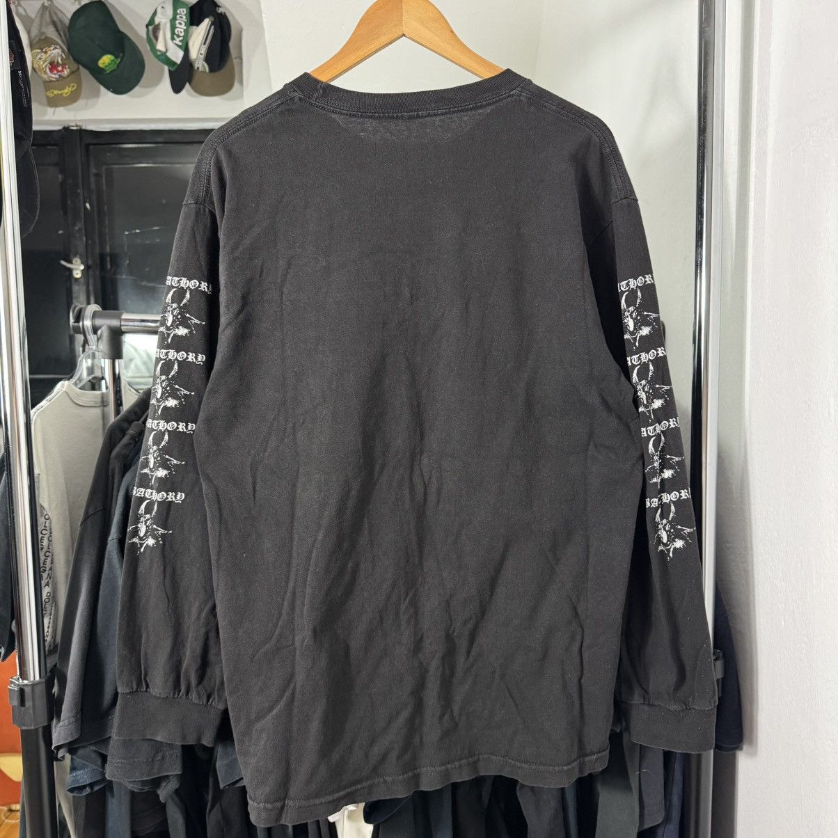 Band Tees × Vintage Vintage Bathory Washed Distressed Longsleeve black metal 666 Size US XL / EU 56 / 4 - 3 Thumbnail
