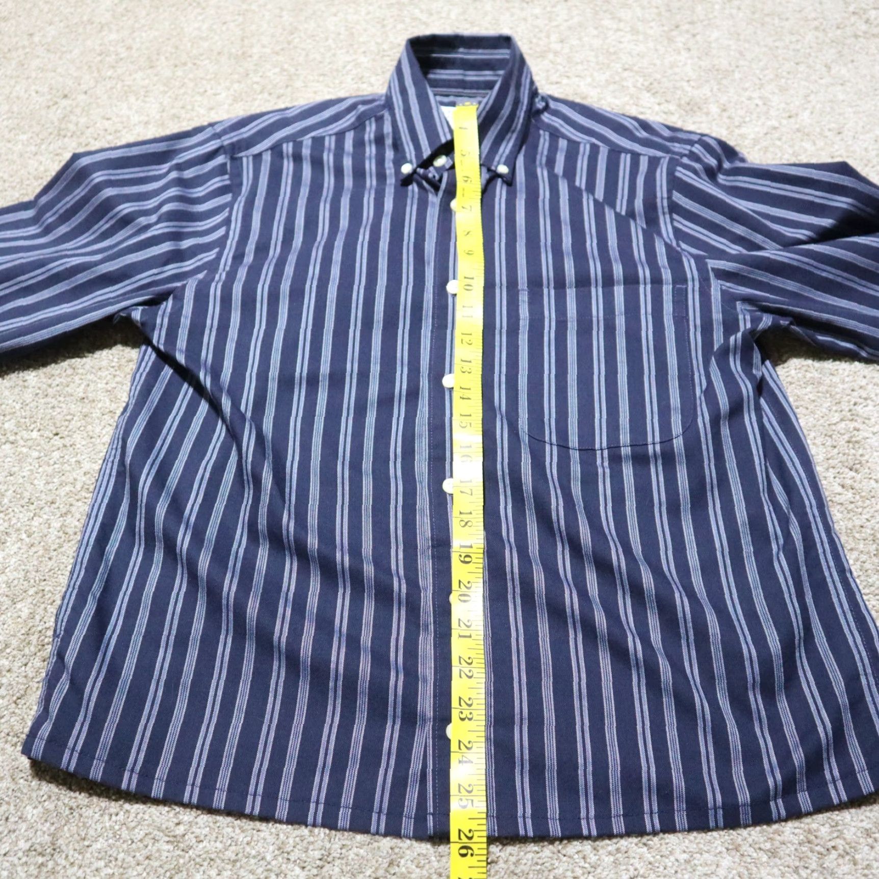 Vintage St. John's Bay Shirt Button-Down Long Sleeve Blue Size S Men’s Regular Cotton Blend Plaid Shirt Shirt Vintage No N/A Size US S / EU 44-46 / 1 - 5 Thumbnail
