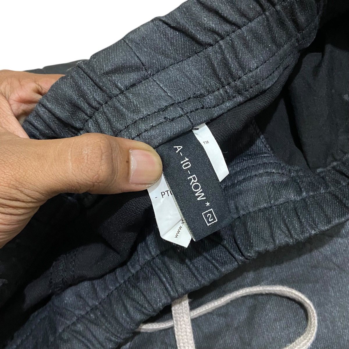 Japanese Brand Attentionrow Cargo Drawstring Drop Cotch Waxed Longpants Size US 30 / EU 46 - 5 Thumbnail