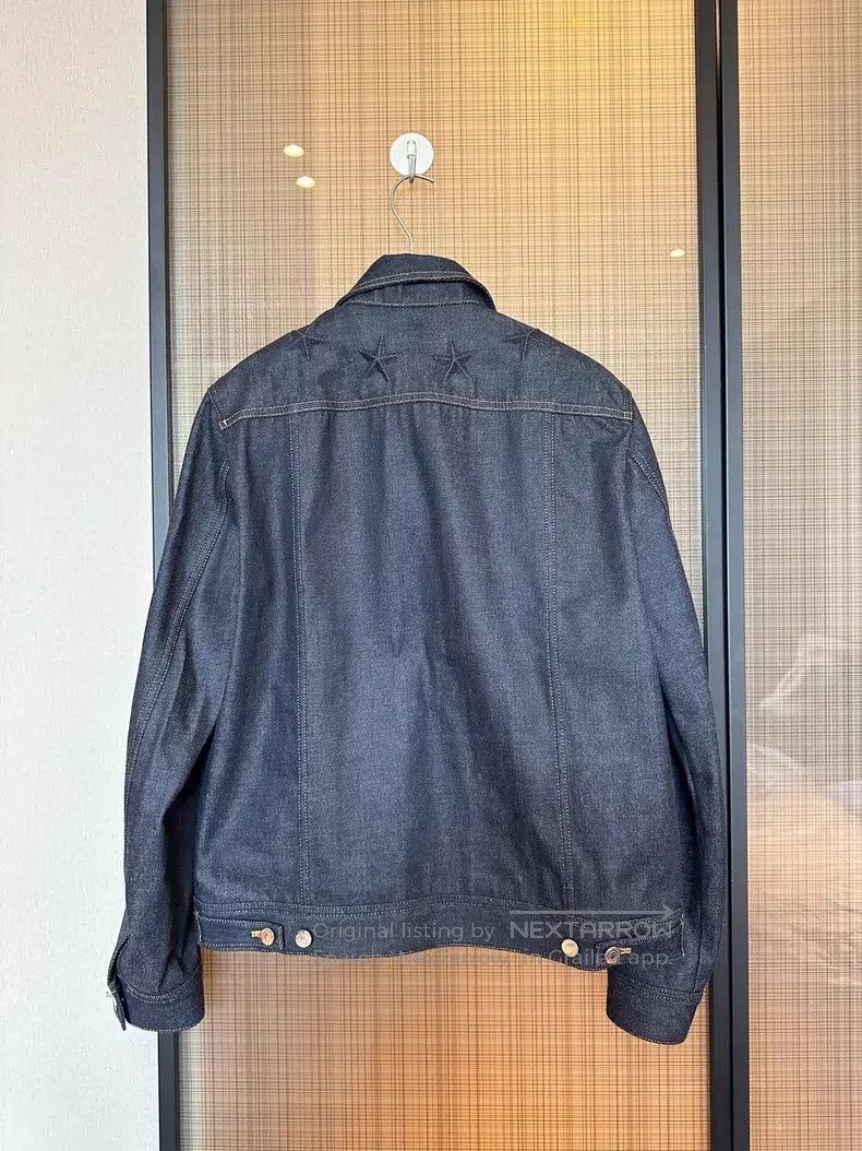 Givenchy Givenchy Five-pointed star denim men's jacket Size US XL / EU 56 / 4 - 2 Thumbnail