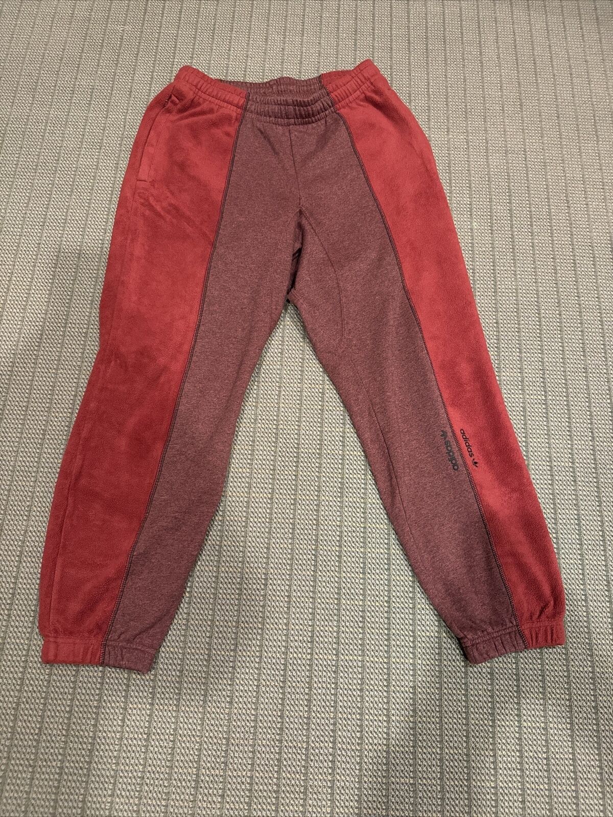 Adidas Adidas mens fleece and cotton joggers sweatpants i Size US 32 / EU 48 - 1 Thumbnail