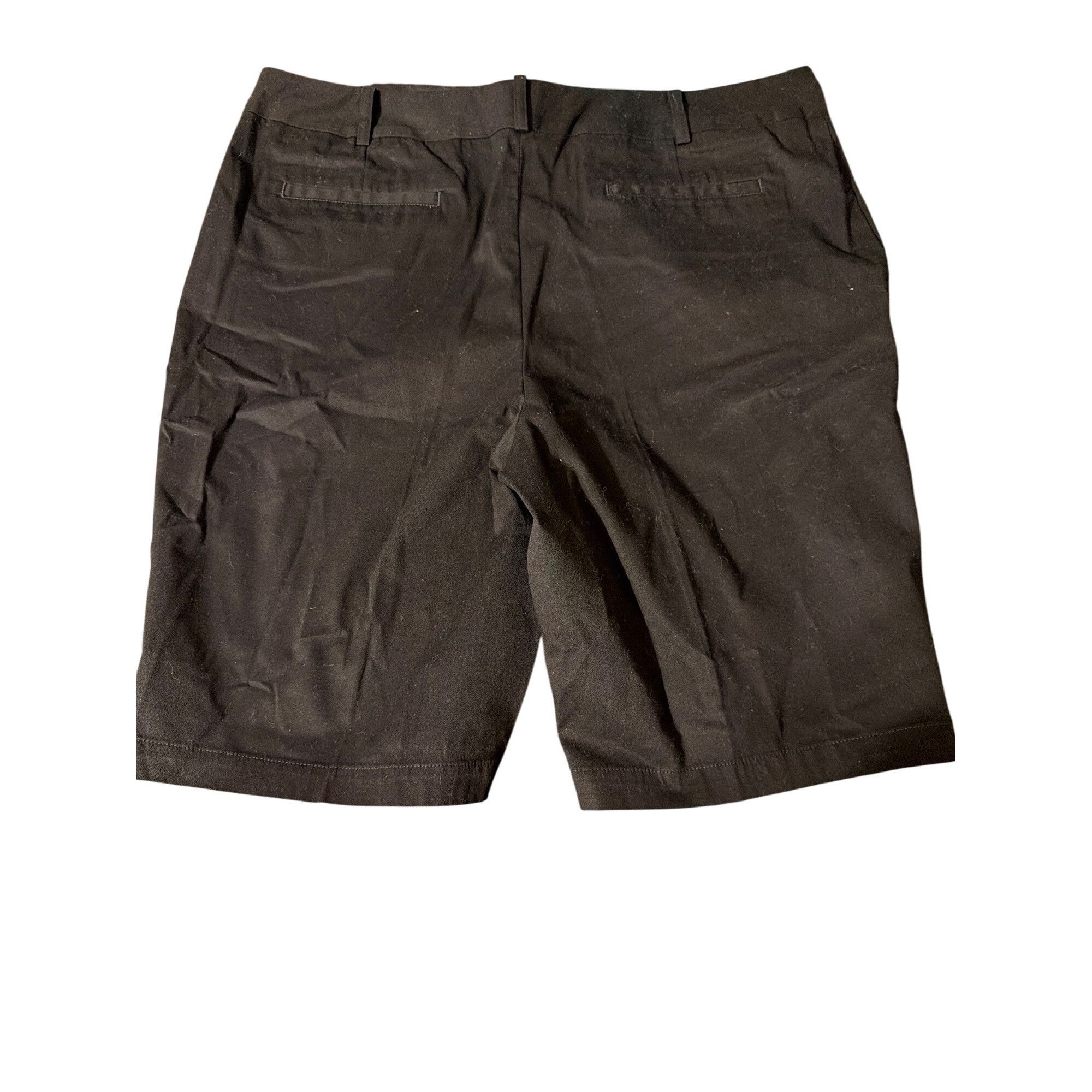 Talbots Talbots Black Bermuda Shorts Flat Front Minimalist Business Size 36" / US 14 / IT 50 - 3 Thumbnail