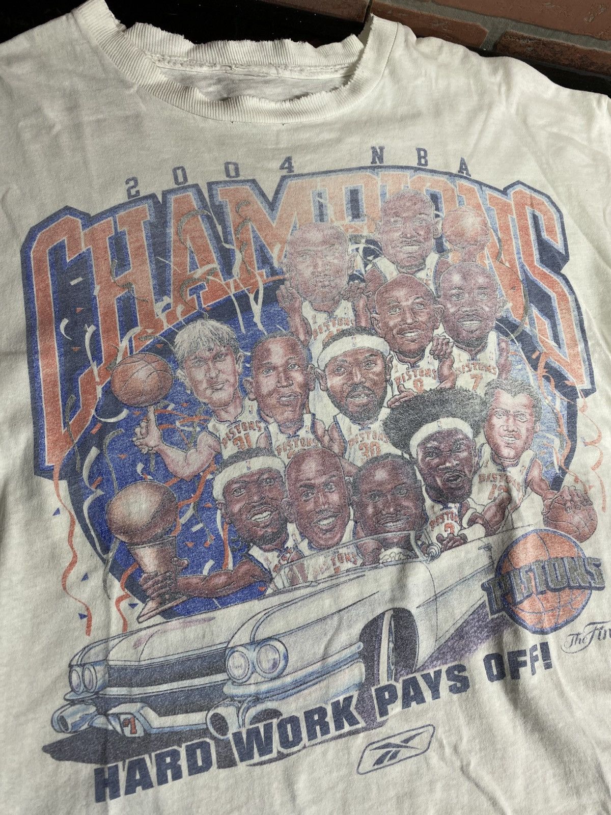 NBA Vintage 00’ Detroit Pistons Championship Tee Shirt Medium Size US M / EU 48-50 / 2 - 4 Thumbnail