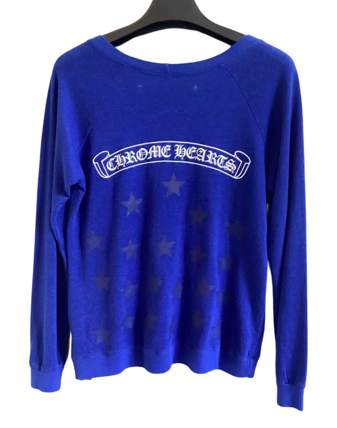 Blue star scroll sweatshirt crew neck