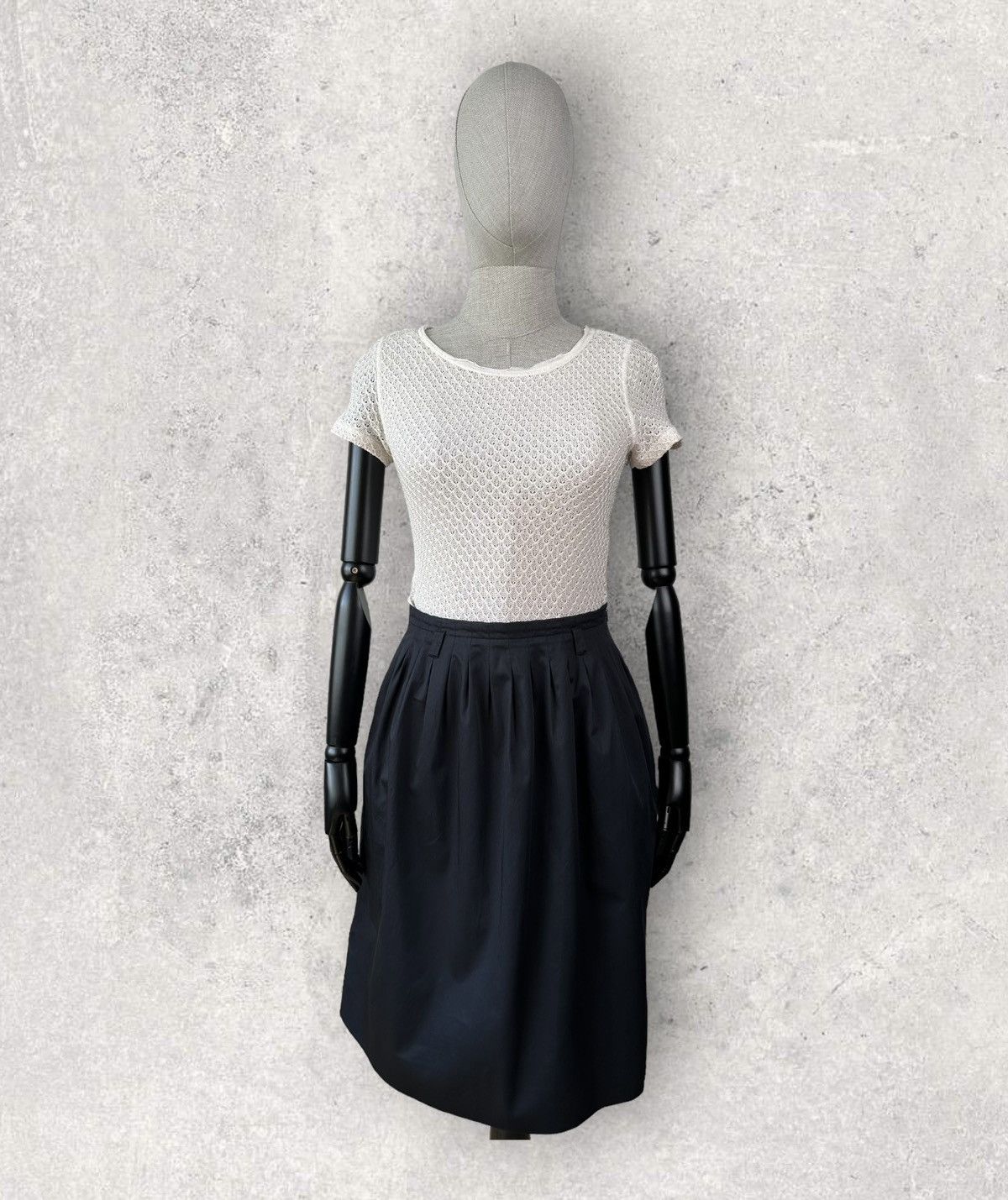 Moschino MOSCHINO Cream Black Lace Short Sleeve Pleated Dress Size M / US 6-8 / IT 42-44 - 4 Thumbnail