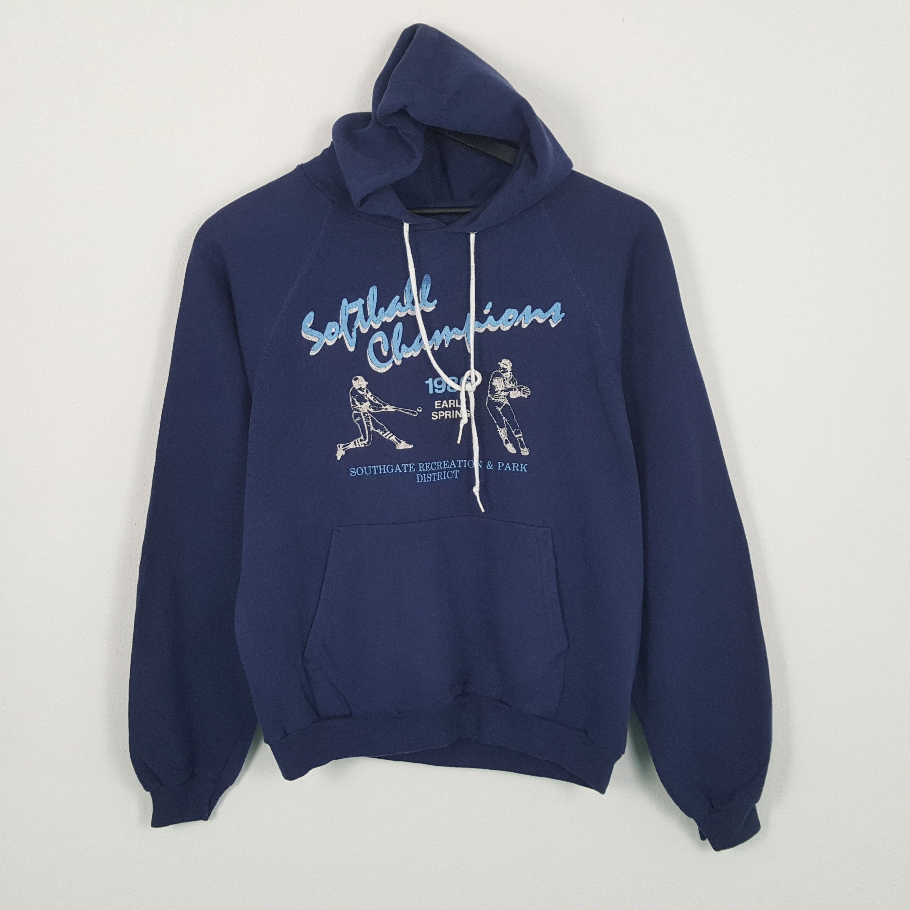 SOFTBALL CHAMPIONS Streetwear Style Vintage Hoodies