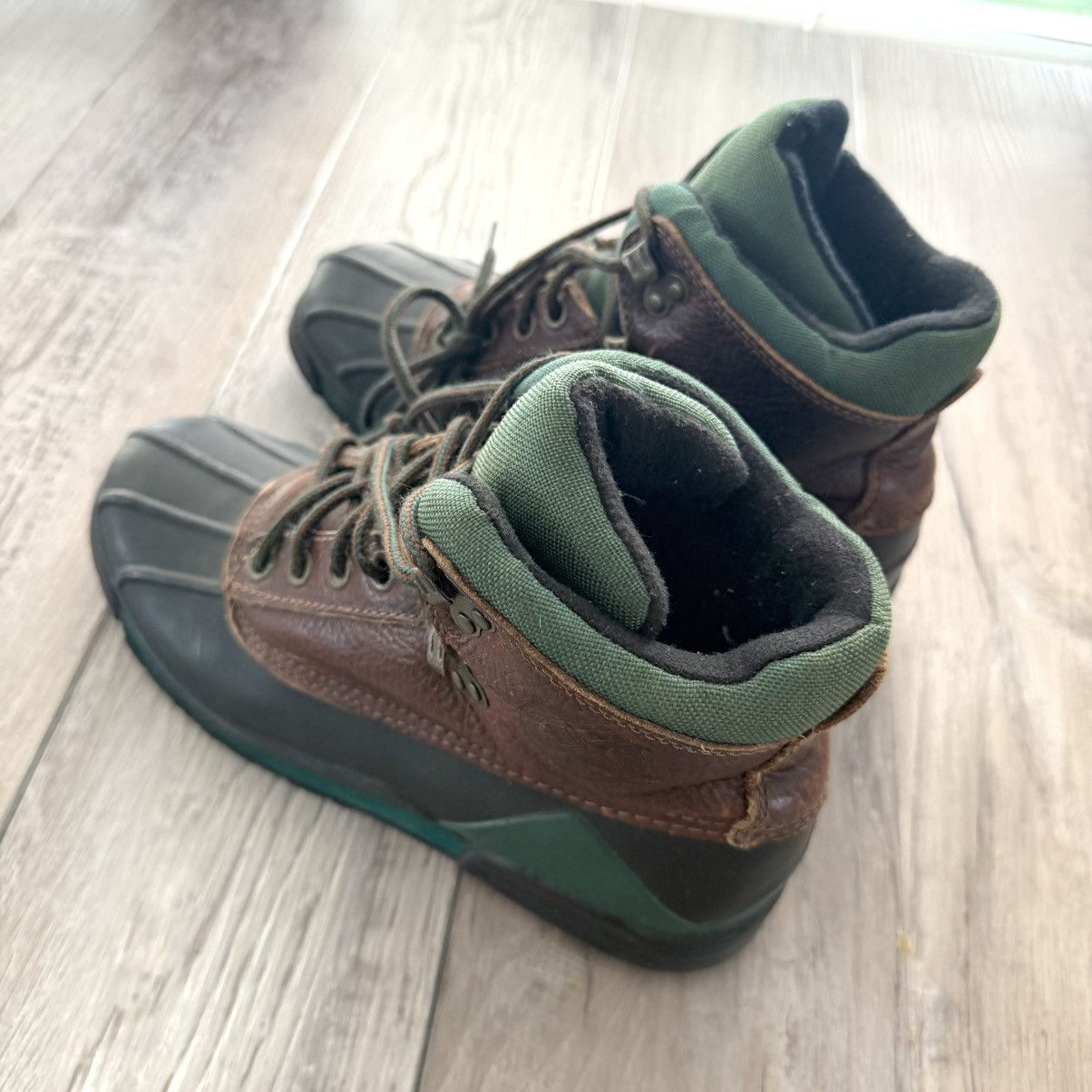 Eddie Bauer EDDIE BAUER • VINTAGE Boots (8M) Size US 8 / EU 41 - 8 Thumbnail