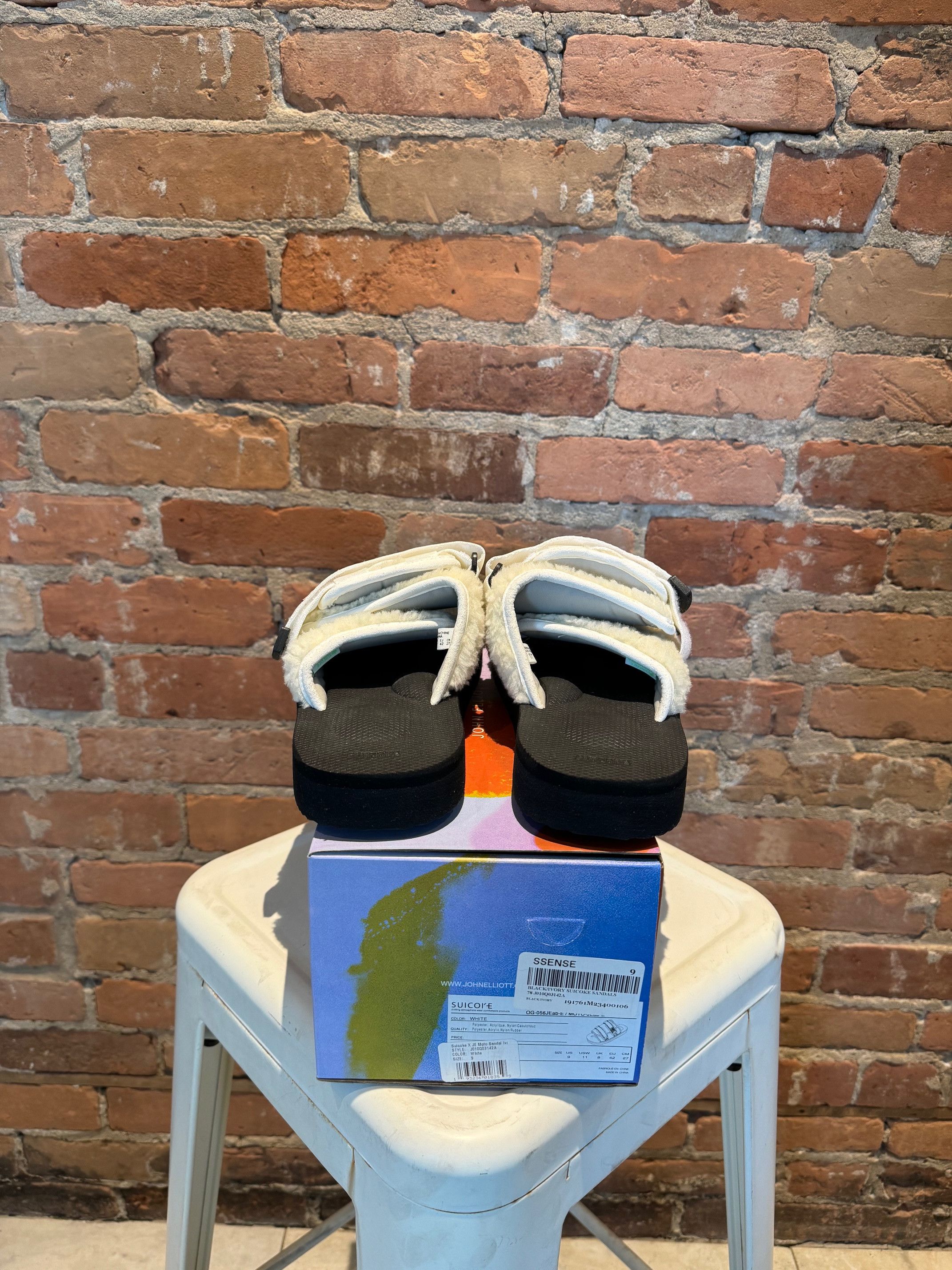 John Elliott × Suicoke Suicoke x John Elliott MOTO-VS Sandals Cream Shearling Size US 9 / EU 42 - 3 Thumbnail