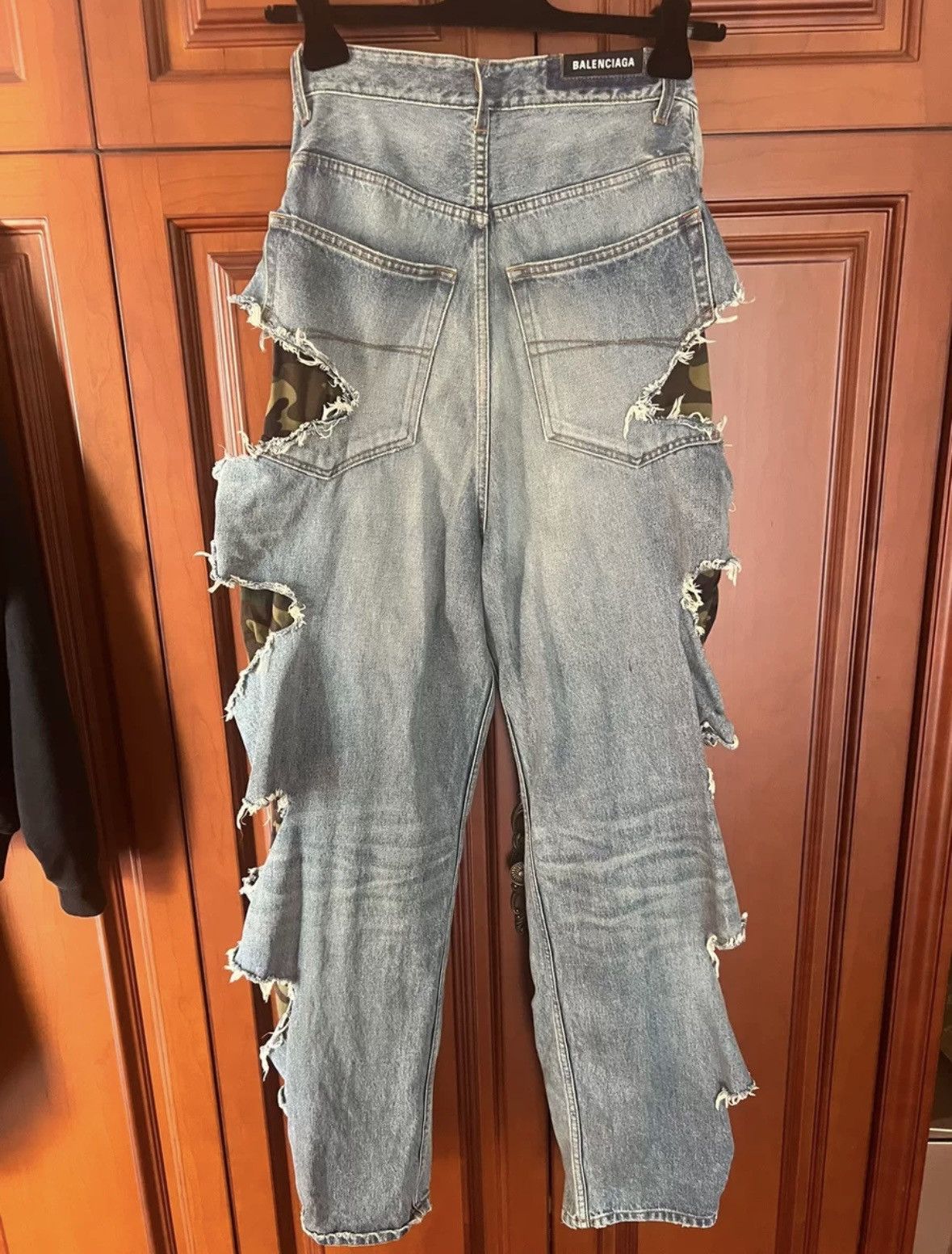 Balenciaga Balenciaga 21fw double camouflage ruining jeans Size US 30 / EU 46 - 2 Thumbnail