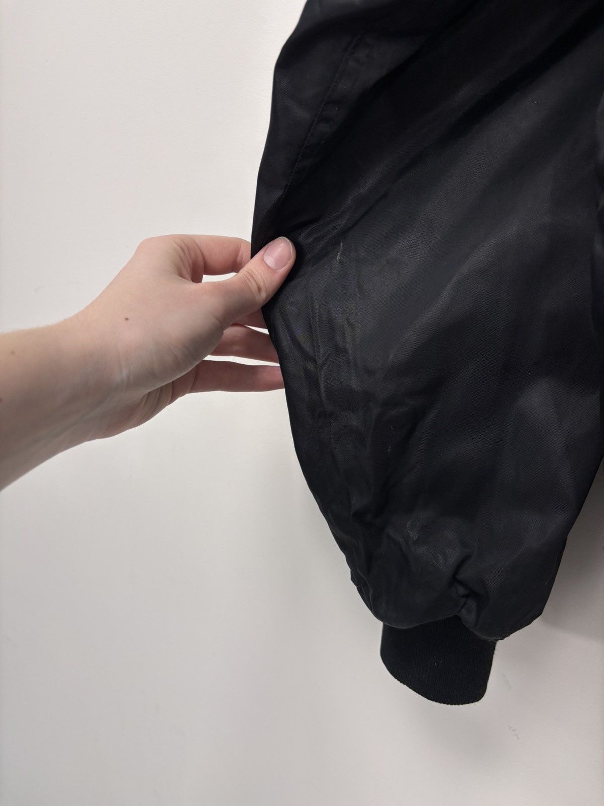 Other Vintage Sinful Y2K Rare Black N-2B Flight Bomber Jacket Size US M / EU 48-50 / 2 - 24 Thumbnail