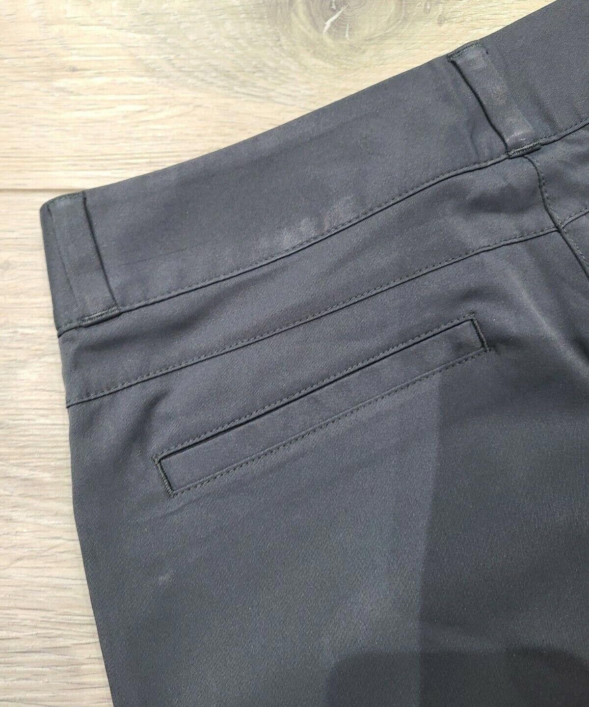 Adidas Adidas Capris Womens Size 2 Two Button Closure gray flat Size 26" / US 2 / IT 38 - 4 Thumbnail