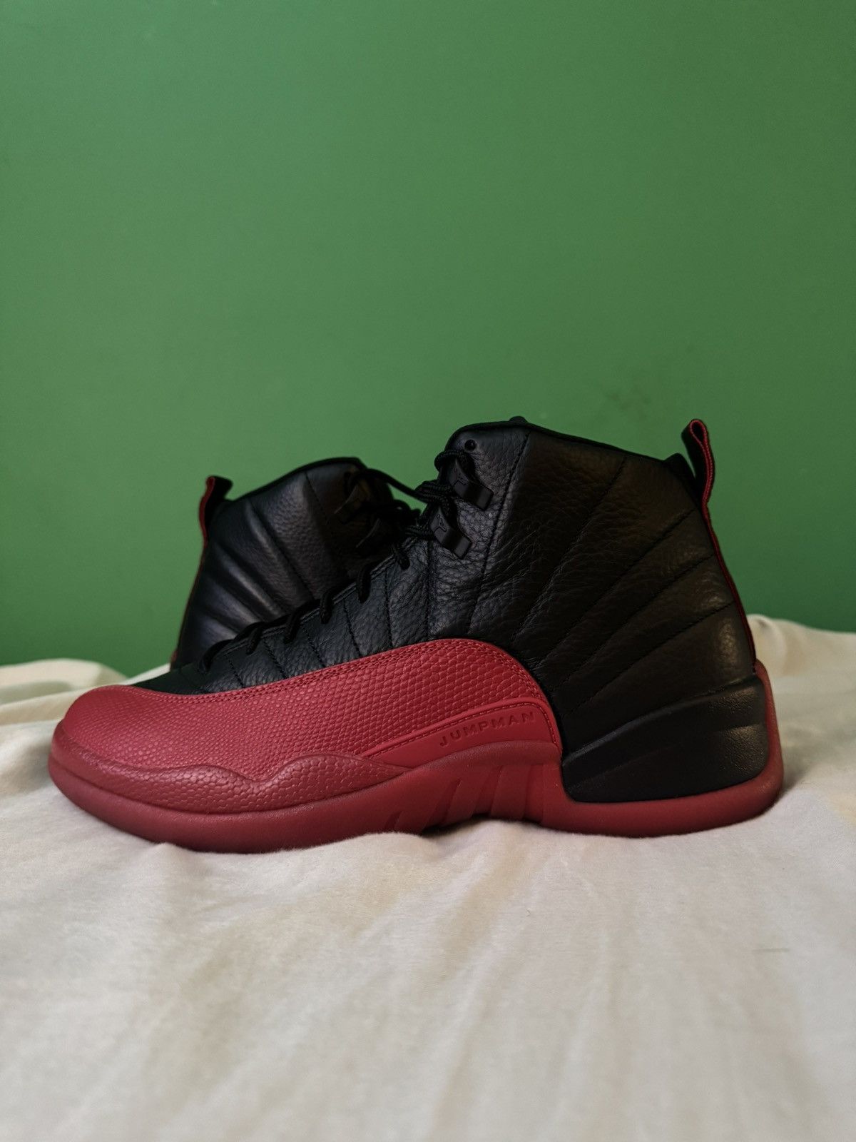 Jordan Brand Jordan 12 flu game 2025 Size US 11.5 / EU 44-45 - 1 Thumbnail