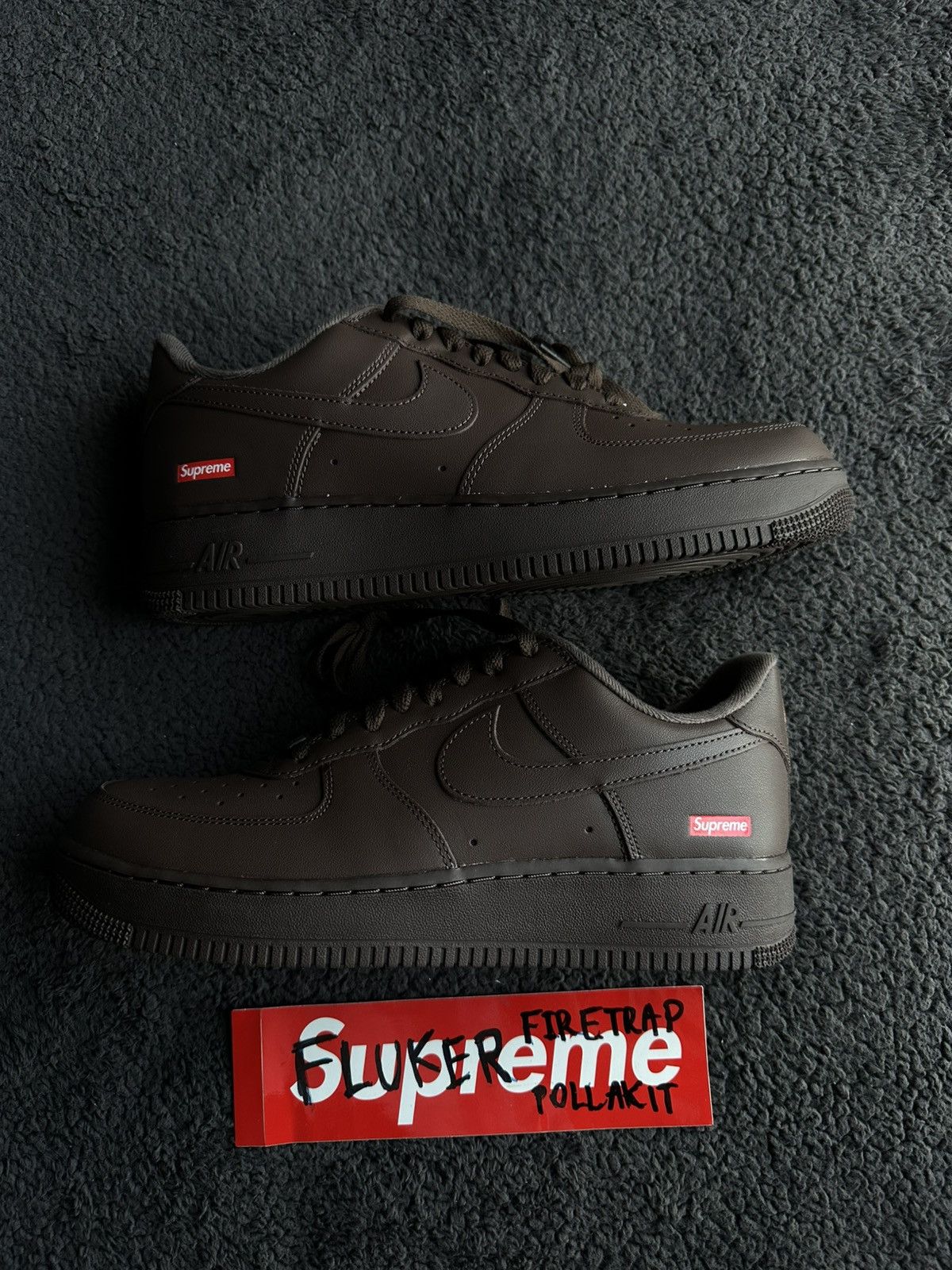 Nike × Supreme Supreme x Nike Air Force 1 Low Baroque Brown size 10 US new Size US 10 / EU 43 - 2 Thumbnail