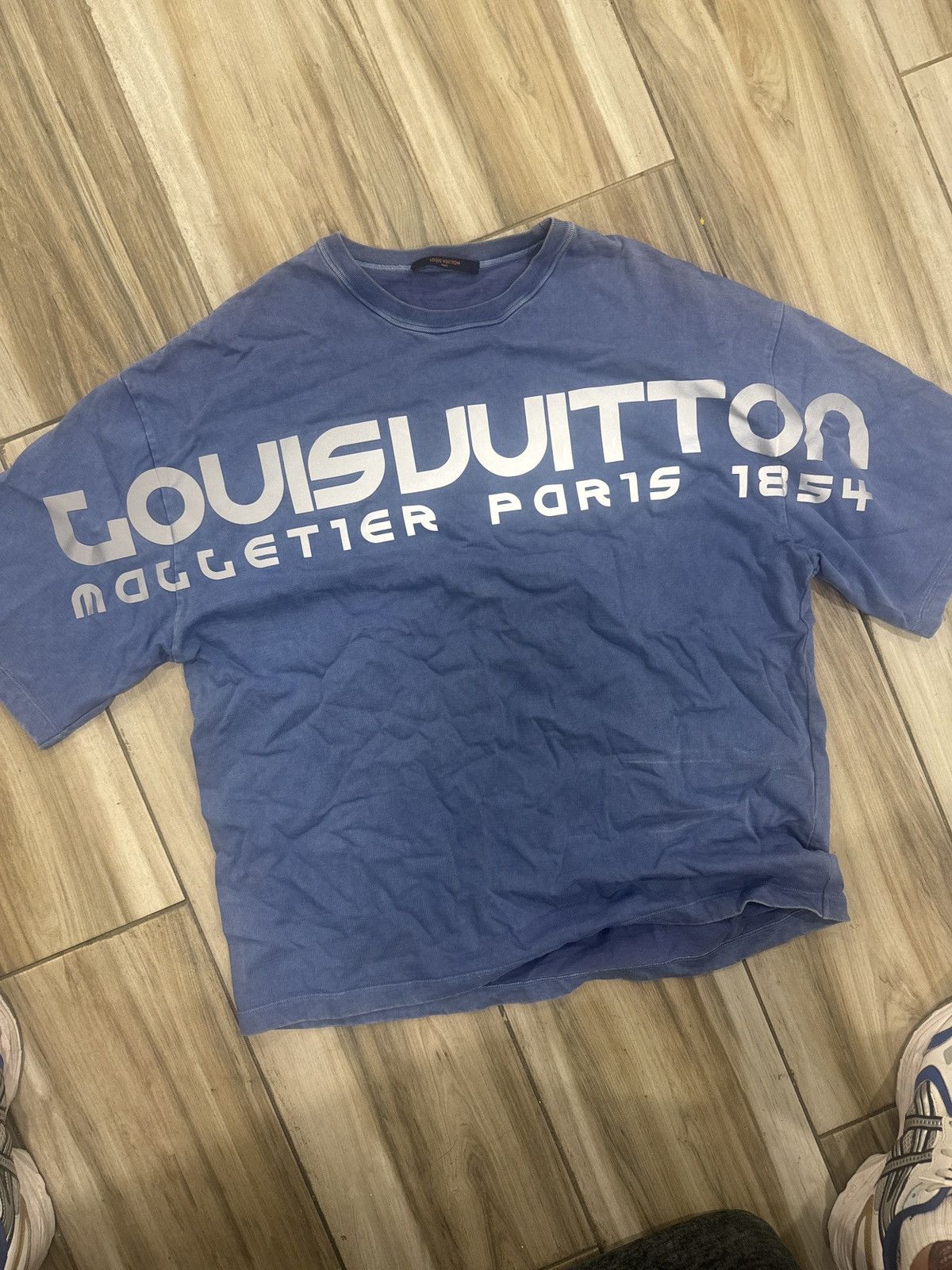 Louis Vuitton malletier 3m lv shirt Size US L / EU 52-54 / 3 - 1 Thumbnail
