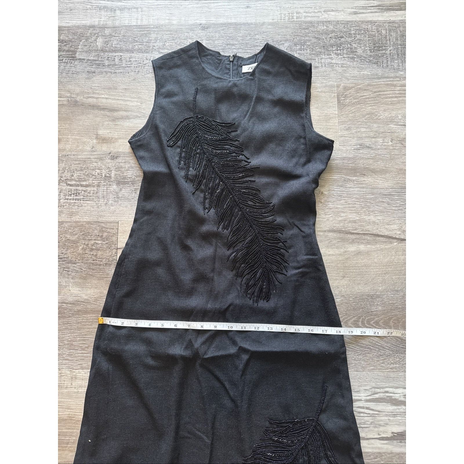 Zara ZARA WOMAN SLEEVELESS EMBROIDERED MIDI DRESS BLACK NEW Size S / US 4 / IT 40 - 6 Thumbnail