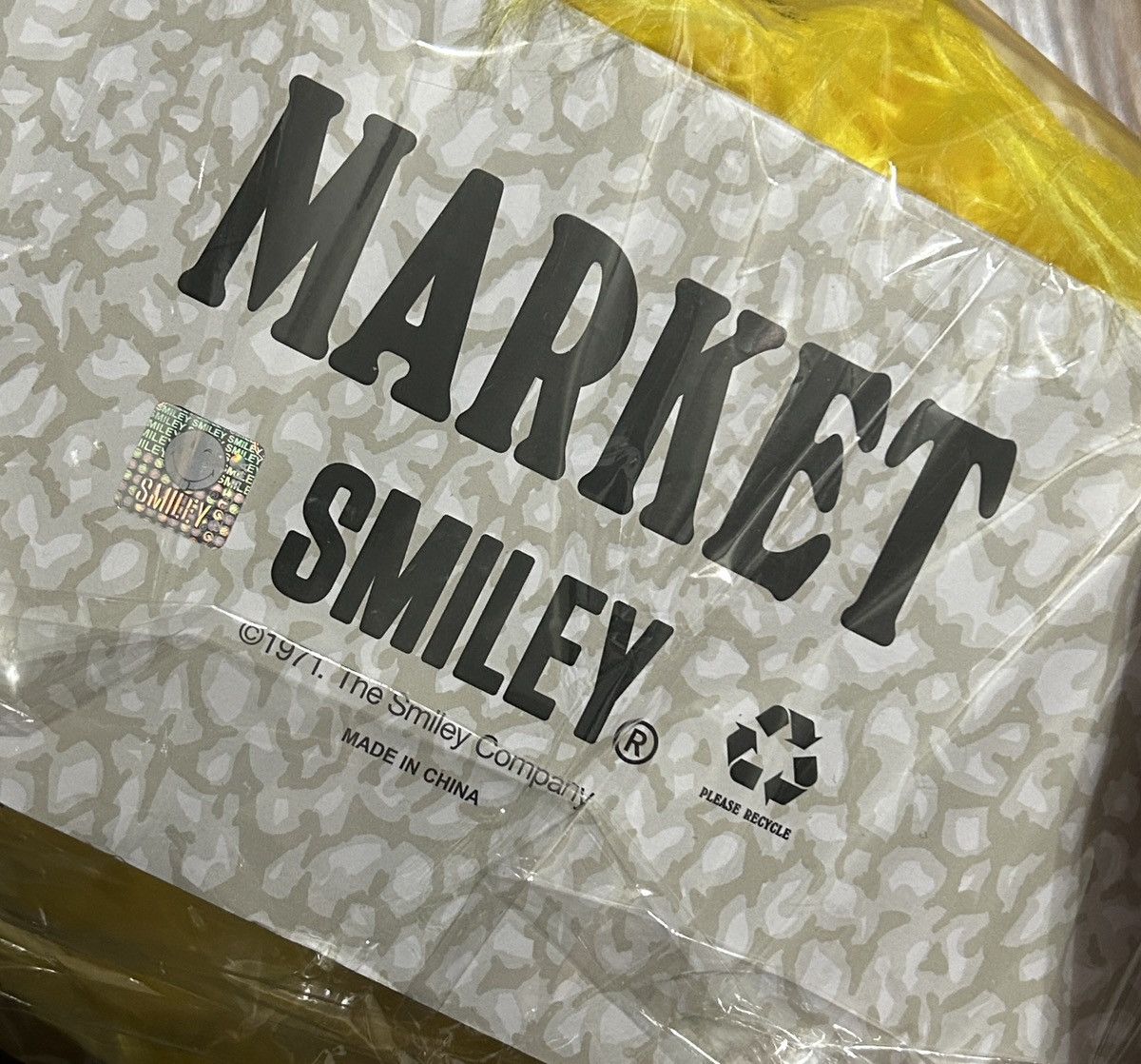 Market Fluffy Basketball By M@RKET Size ONE SIZE - 5 Thumbnail