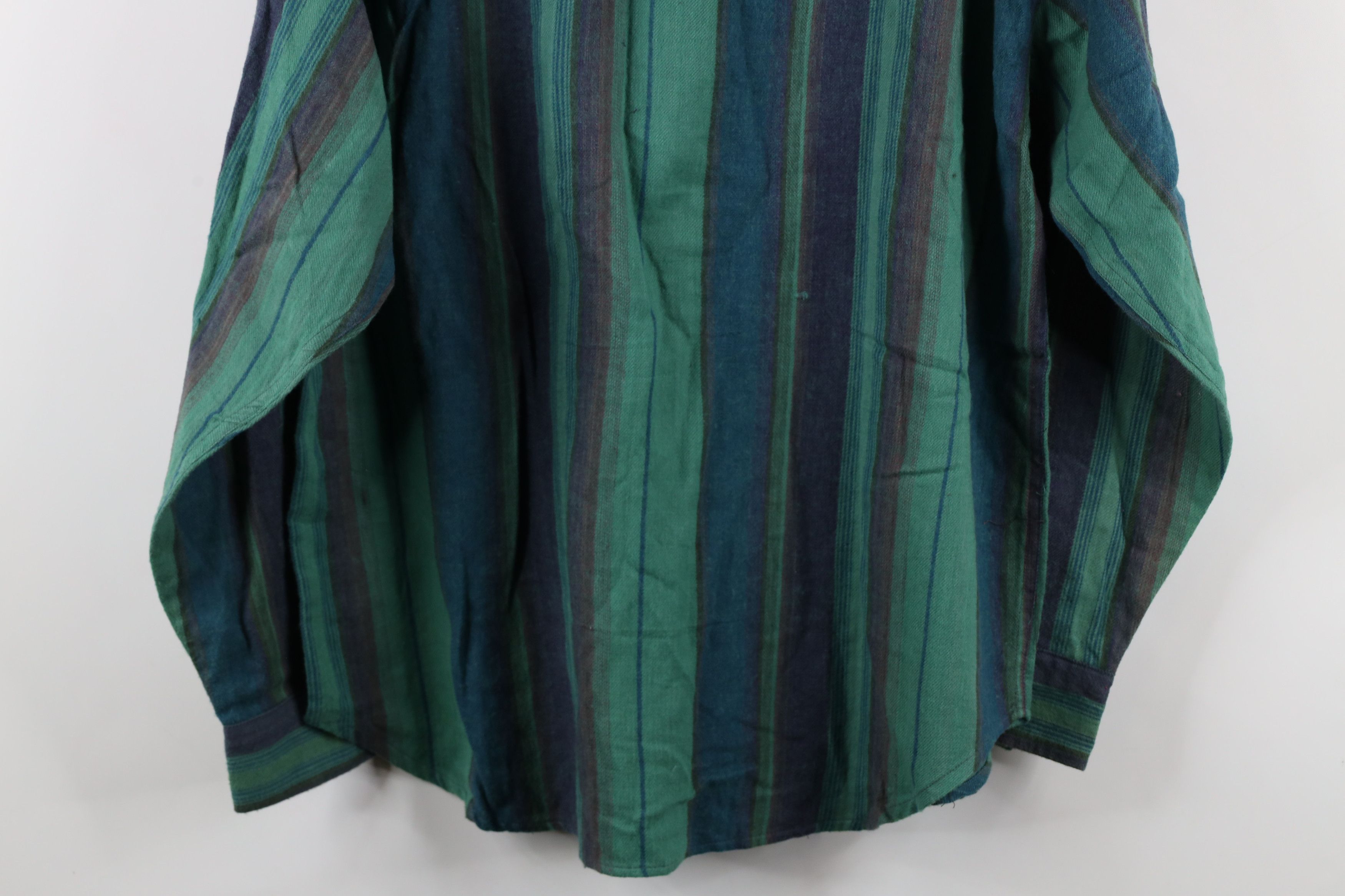 Vintage Vintage 90s Streetwear Flannel Band Collar Button Shirt Size US XL / EU 56 / 4 - 12 Thumbnail