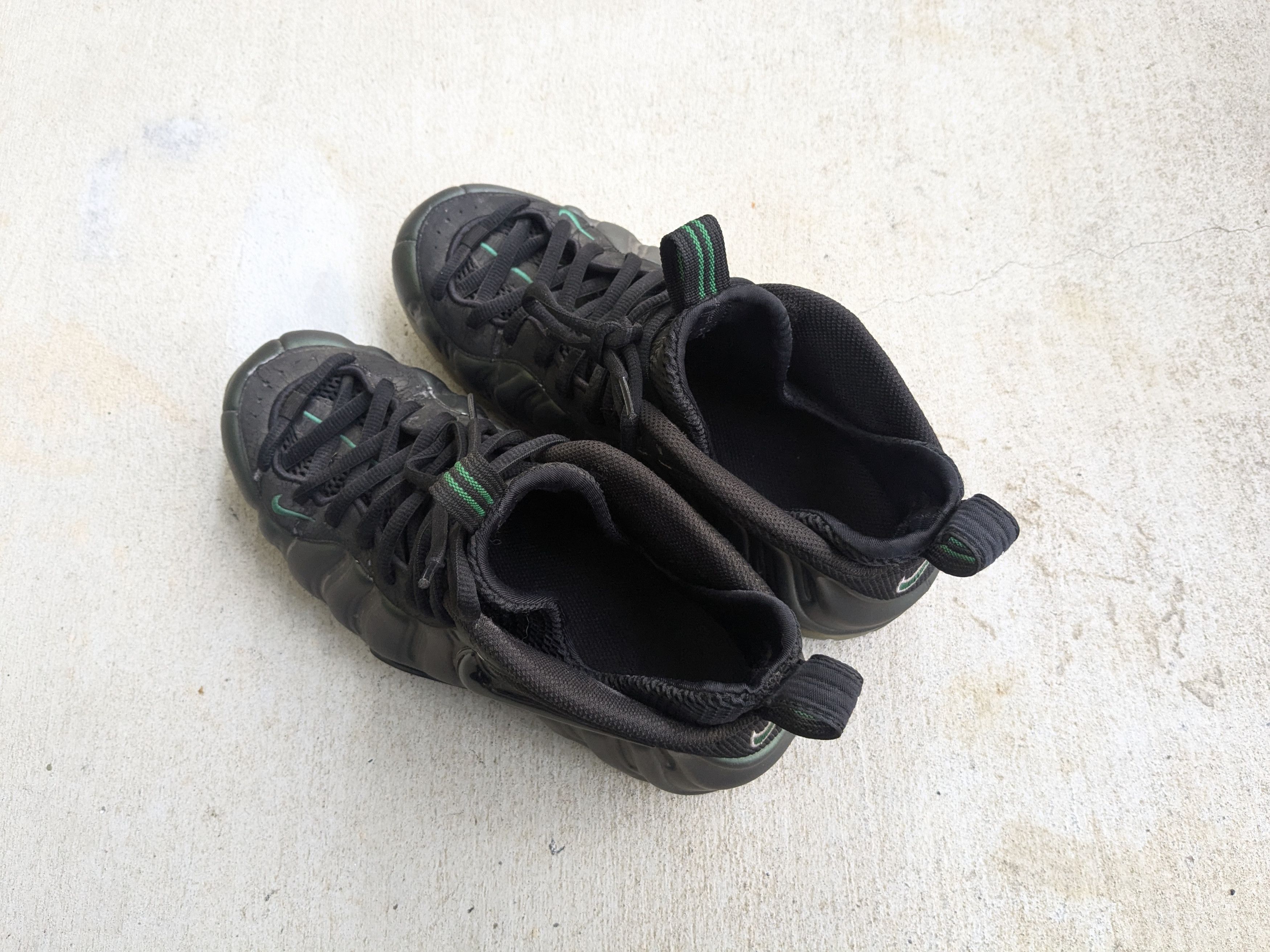 Nike Nike Air FOAMPOSITE PRO Pine Green 624041-301 9 Size US 9 / EU 42 - 17 Thumbnail