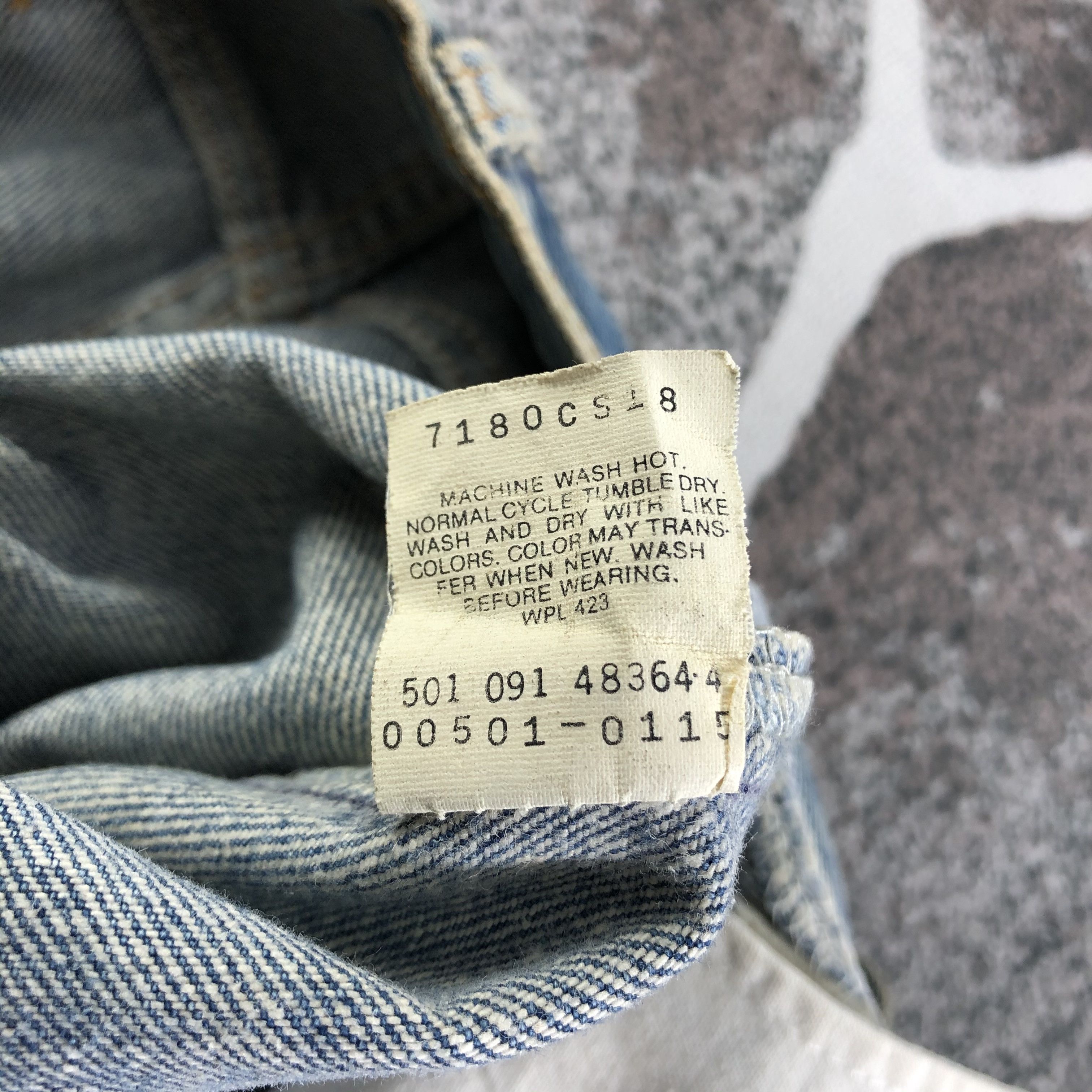 Levi's Vintage 90s Levis 501 Jeans Faded Blue Denim KJ2903 Size US 30 / EU 46 - 10 Thumbnail
