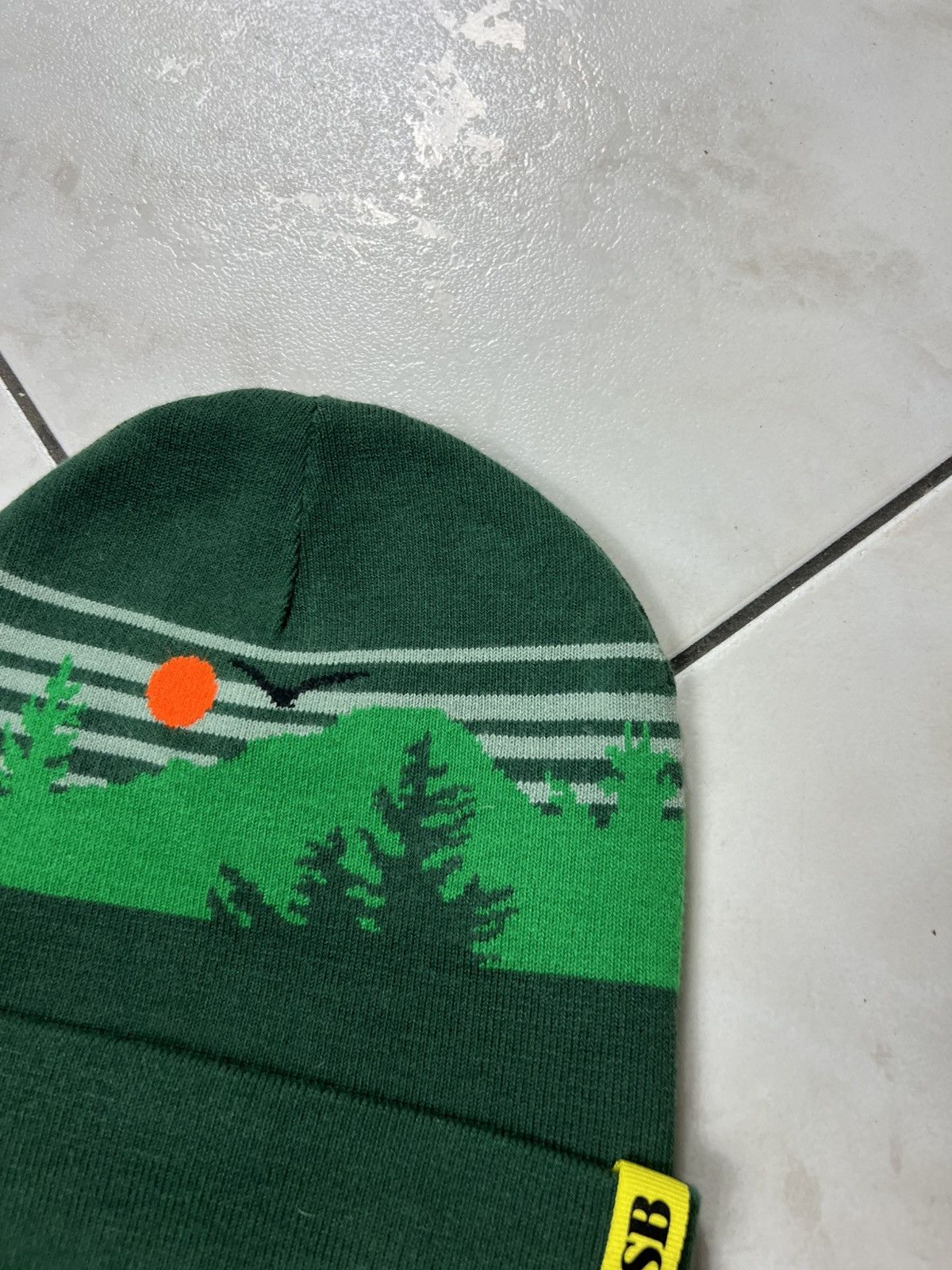 Nike SB Nike SB skateboard knit landscape forest beanie cap sunset Size ONE SIZE - 4 Thumbnail