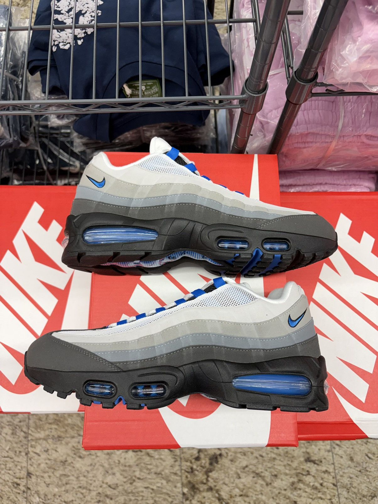 Nike Air Max 95 Blue Size US 10.5 / EU 43-44 - 4 Thumbnail