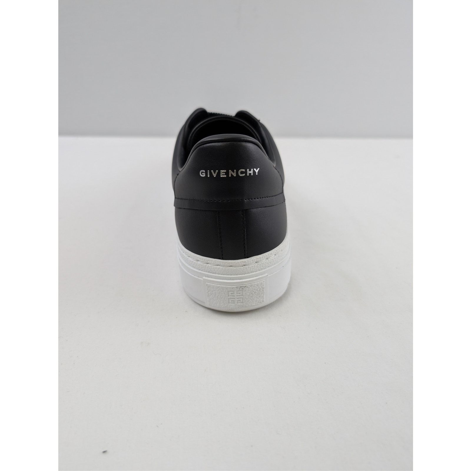 Givenchy o1rshd1 Baskets City Sport Sneakers Shoe in Noir Size US 12 / EU 45 - 14 Thumbnail