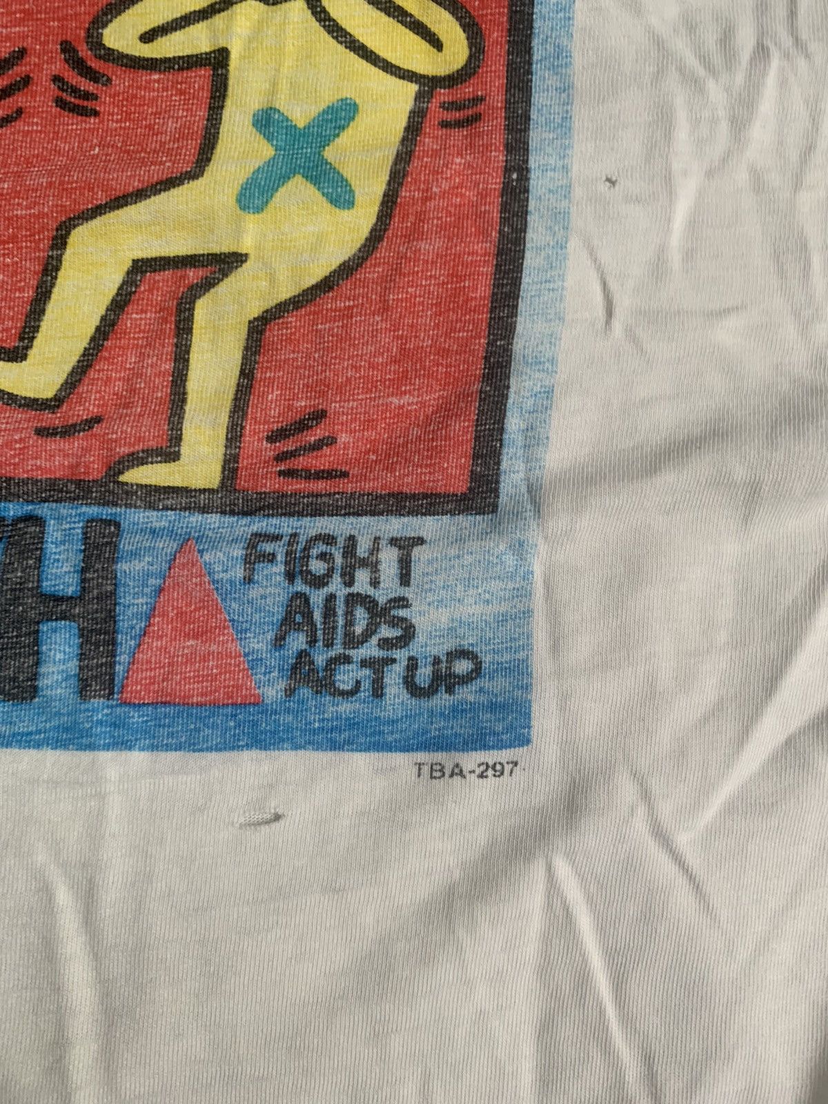Keith Haring × Vintage Vintage Thrashed Keith Haring Tee Size US XL / EU 56 / 4 - 8 Thumbnail
