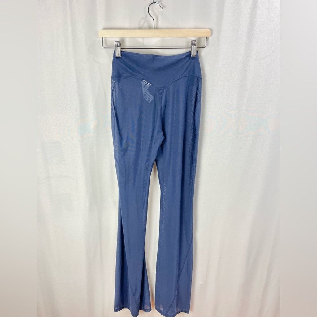 Other NEW Alphalete Mesh Astor Flare Leggings in Blue Size M Size 28" / US 6 / IT 42 - 3 Thumbnail