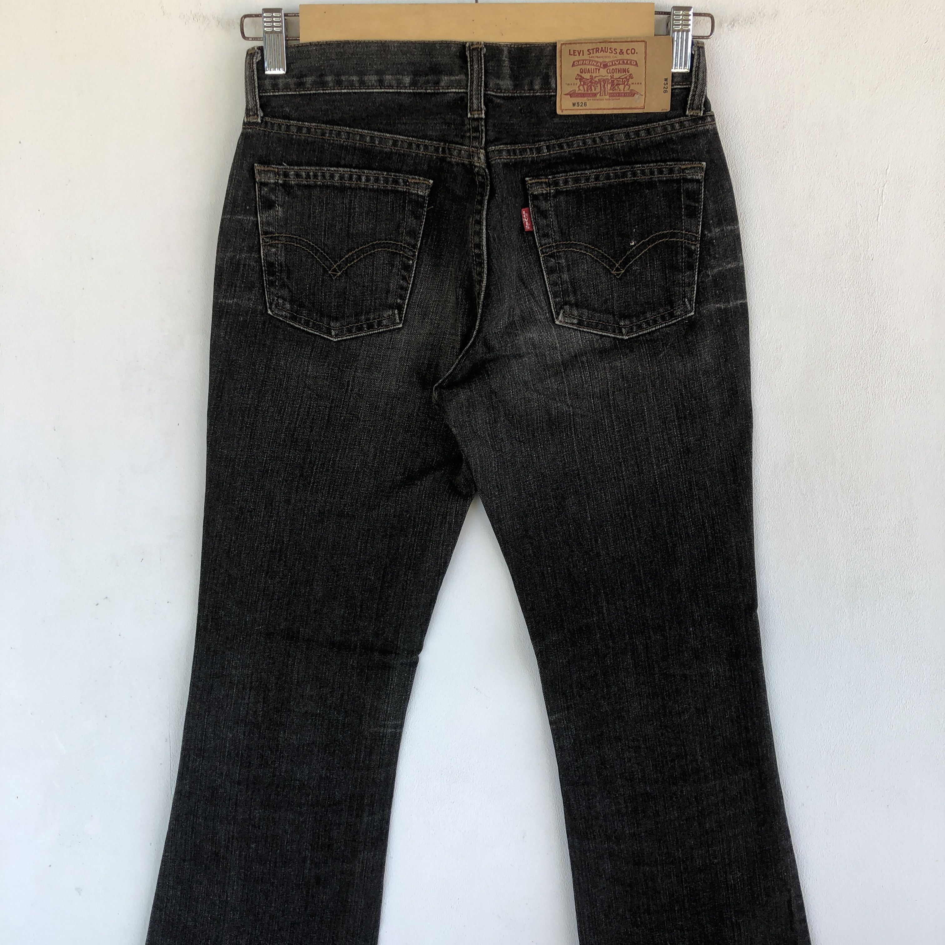 Levi's Boot Cut Levi's 526 Jeans Super Black Flare Levis 526 Denim Size 24" / US 00 / IT 34 - 4 Thumbnail