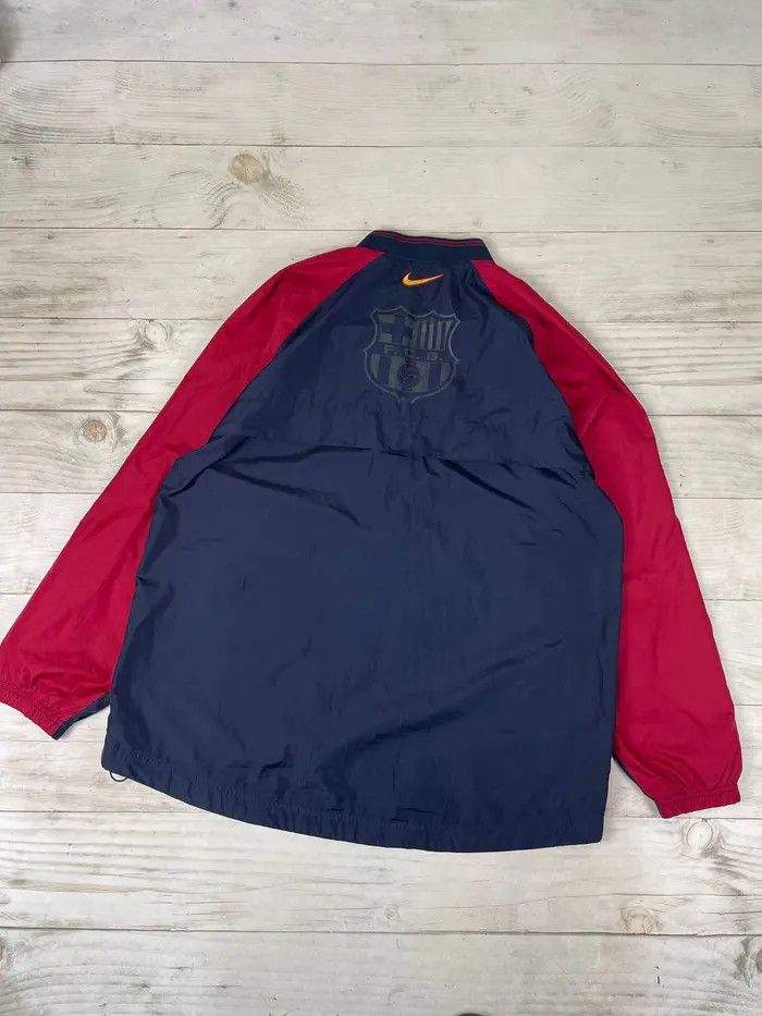 Nike Vintage Nike Barcelona 2002-03 Track Jacket Football Soccer Size US L / EU 52-54 / 3 - 8 Thumbnail