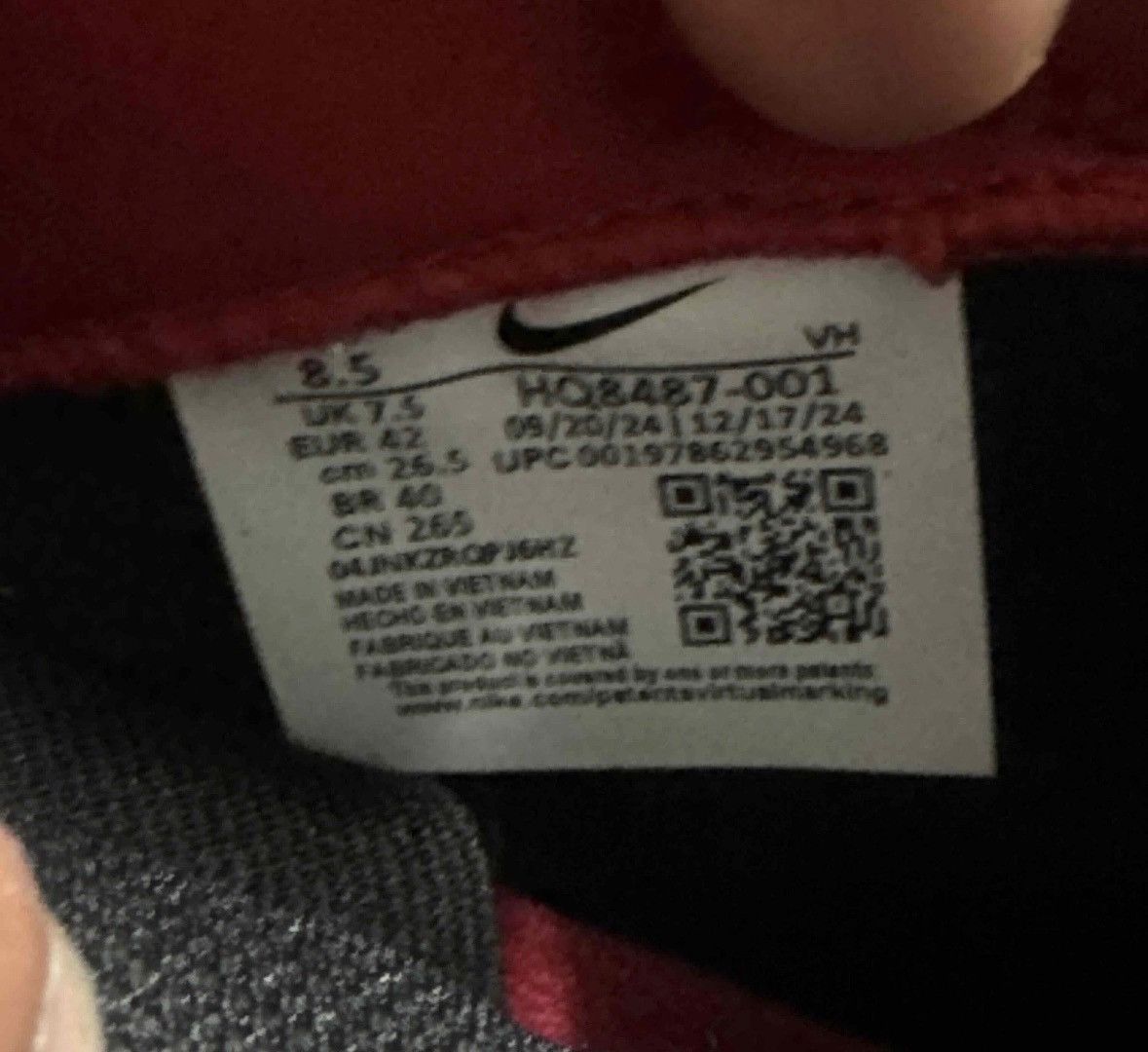 Nike × Supreme Supreme Dunk Low SB Size US 8.5 / EU 41-42 - 6 Thumbnail