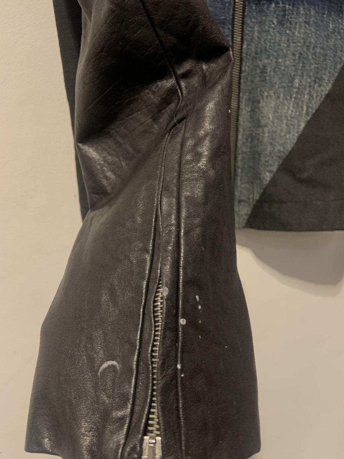 Rick Owens Rick Owens RELEASE SS10 Denim Jacket with Leather Sleeves Size US S / EU 44-46 / 1 - 14 Thumbnail