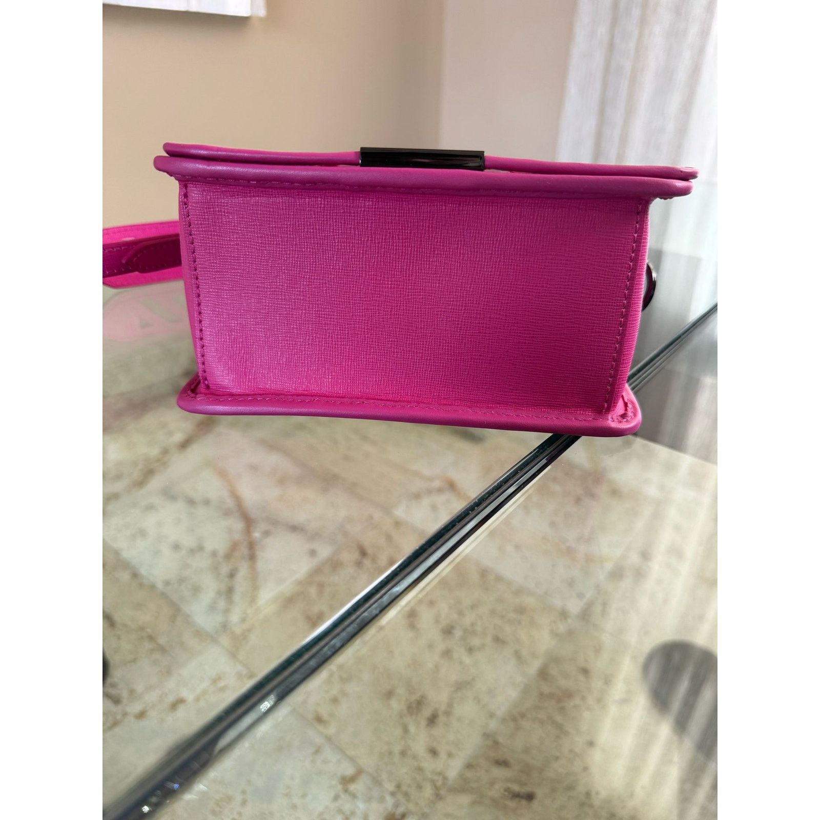 Off-White o1rshd1 Size: OS / Net Binder Clip Bag in Pink Size ONE SIZE - 8 Thumbnail