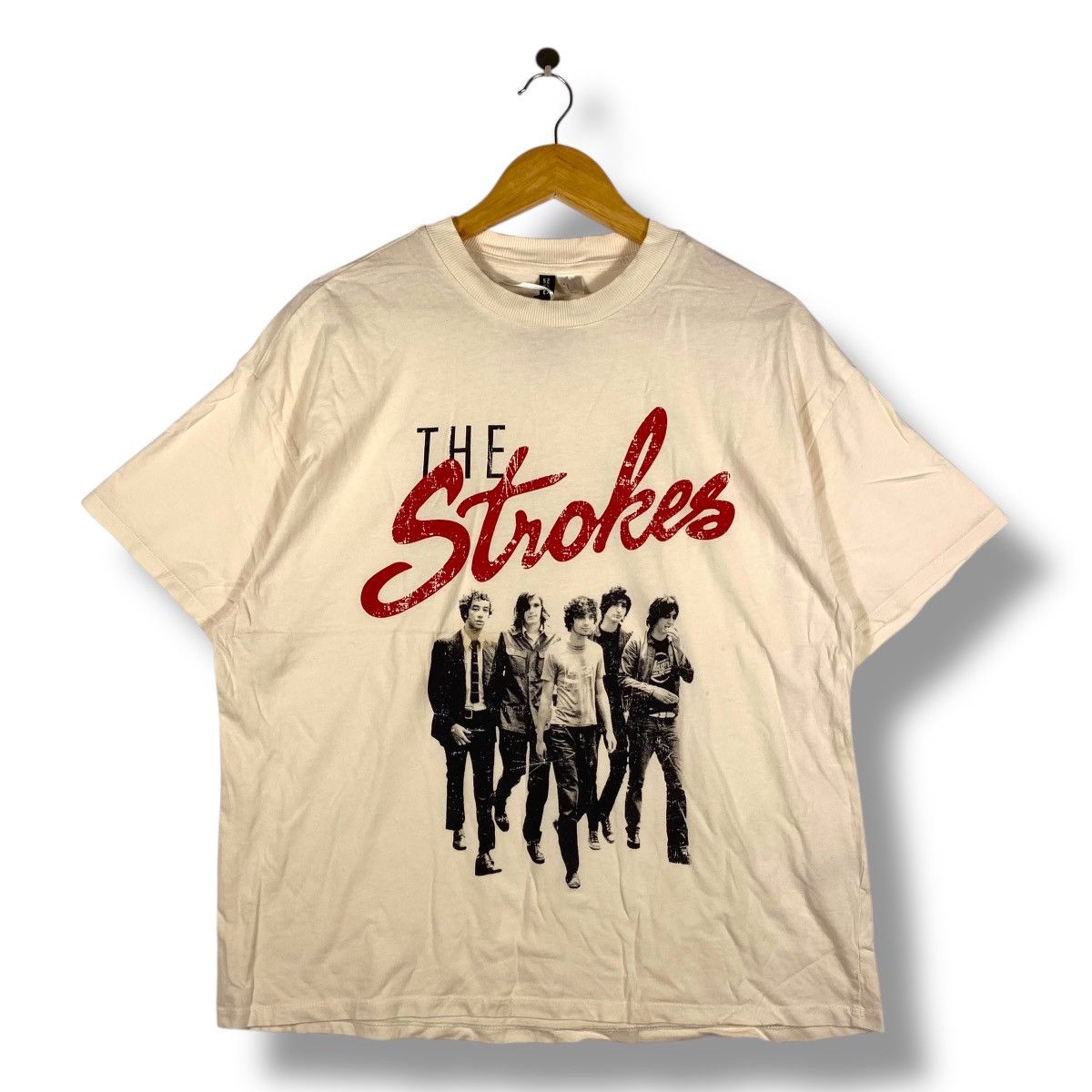 Band Tees THE STROKES American Rock Band H&m Baggy Tee Shirt Size US S / EU 44-46 / 1 - 1 Thumbnail
