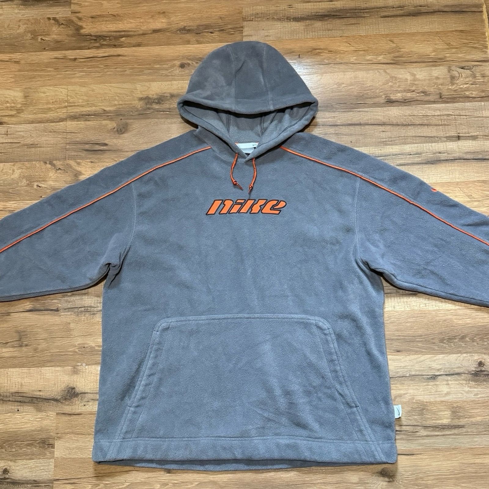 Nike Y2K Nike Spell Out Fleece Hoodie Sweatshirt Size US L / EU 52-54 / 3 - 2 Thumbnail