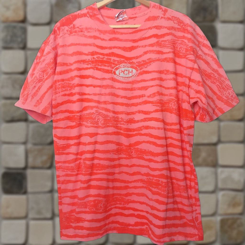Vintage VINTAGE Pacific Coast Highway T-Shirt Men XL All Over Waves Surf 90s Beach Ocean Coastal Size US XL / EU 56 / 4 - 1 Thumbnail