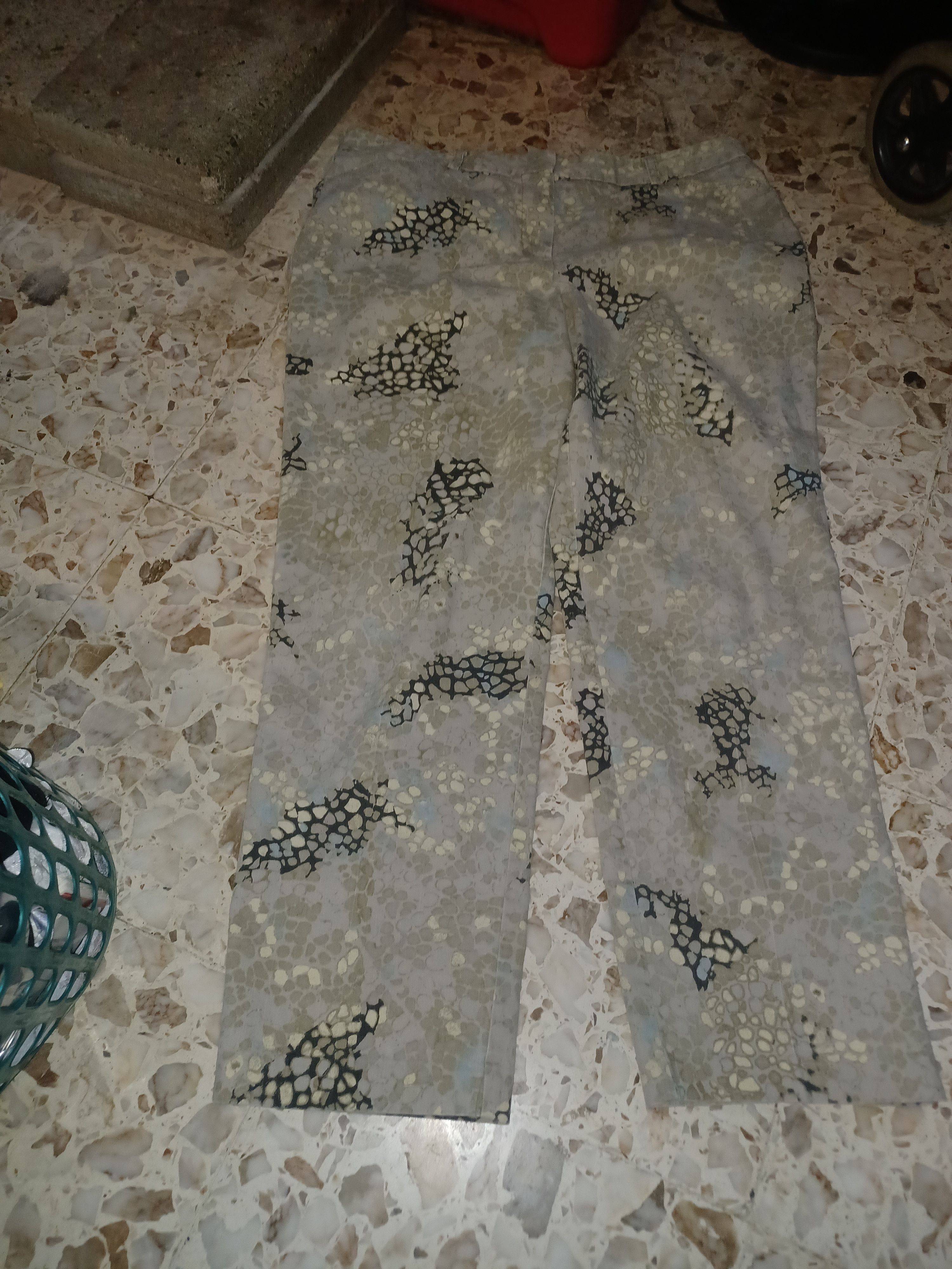 Other Larry Levine Women's Pants Animal Print SZ 12 Mostly Gray Size 34" / US 12 / IT 48 - 1 Thumbnail