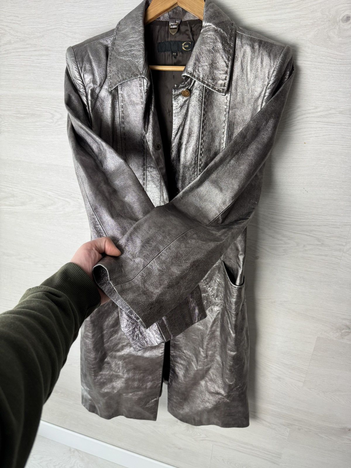 Just Cavalli Just Cavalli Coat Long Silver Metallic Size M / US 6-8 / IT 42-44 - 11 Thumbnail